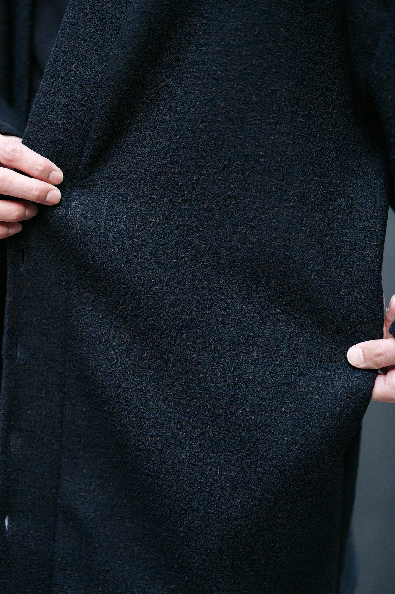 変わり織 伯爵羽織（はくしゃくばおり） 宮中袖（きゅうちゅうそで）／濡羽色（ぬればいろ）