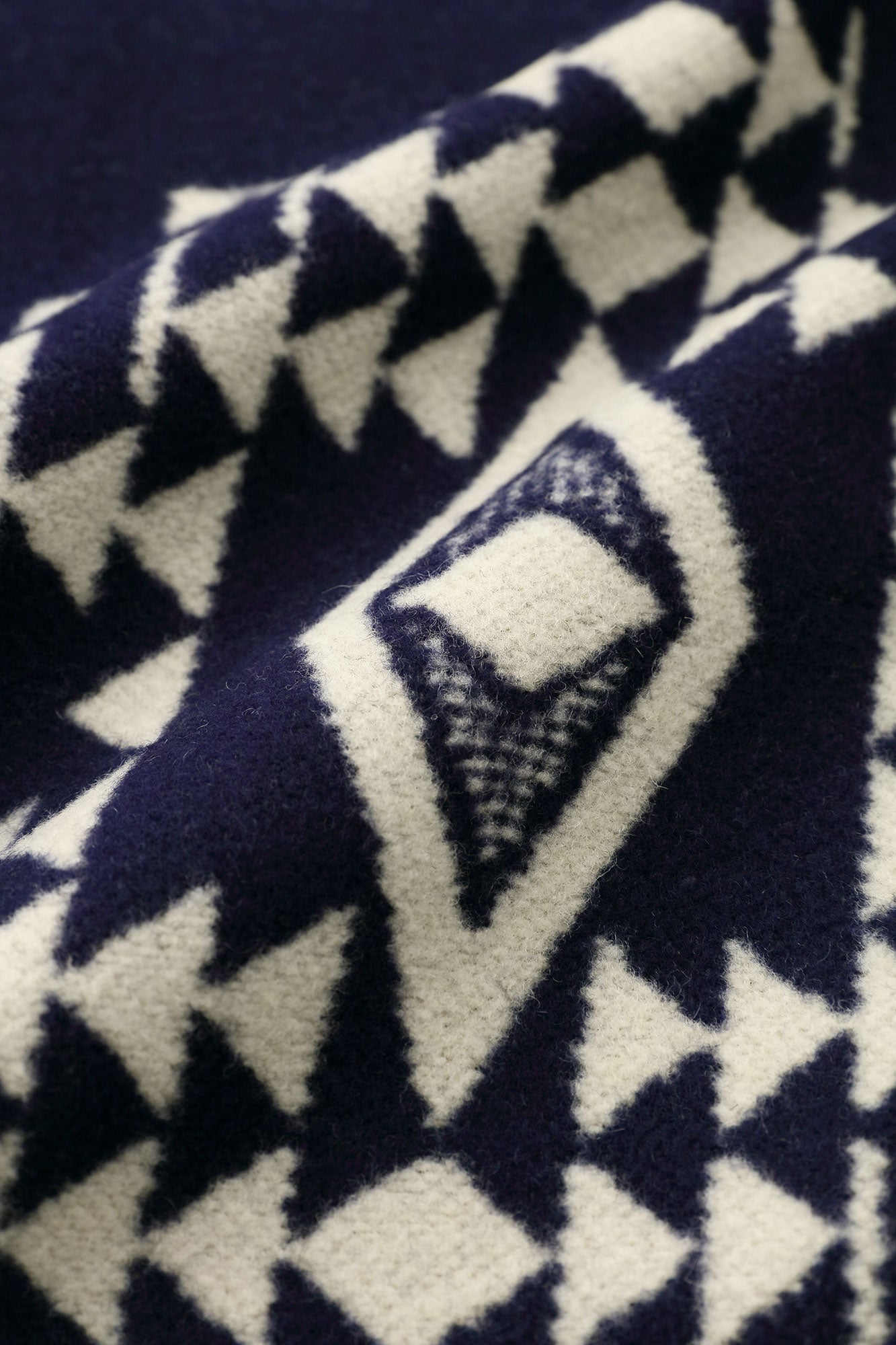 나가진바오리 까마귀 (Nagajinbaori Karasu) /빨강색(Enjiro) x간지가라매