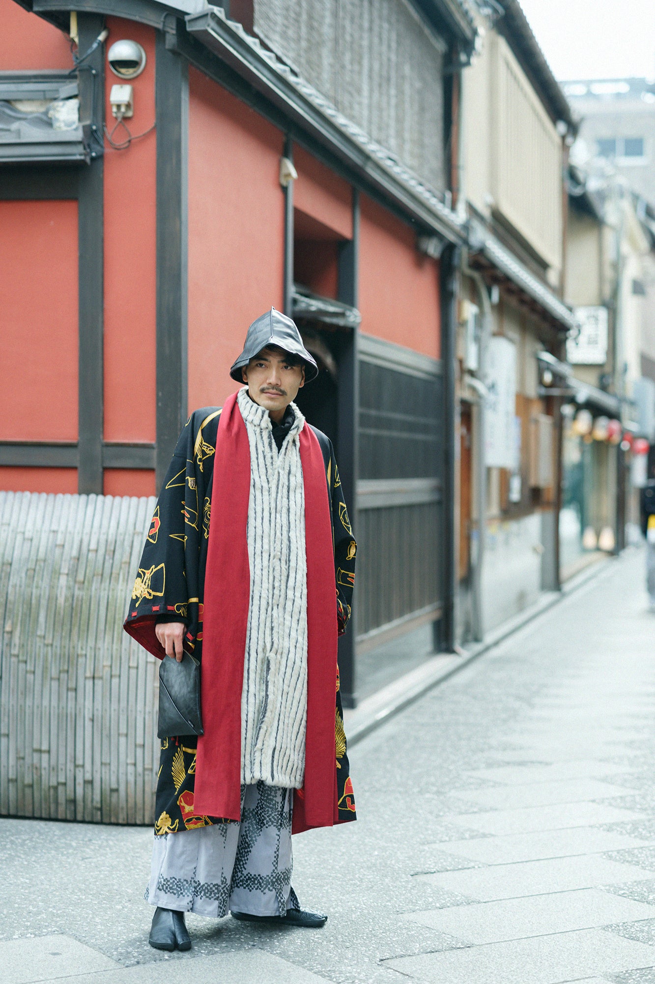 人造毛皮 畝 長陣羽織 附襯裡／鳥白色×黑色