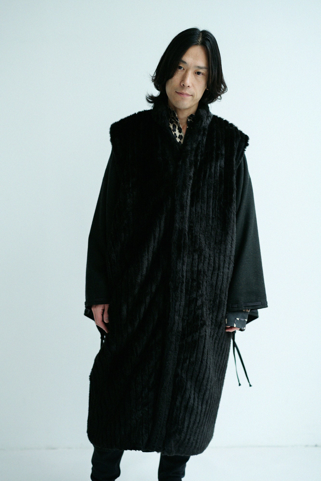 Faux Fur Ribbed Long Jinbaori with Lining / Black