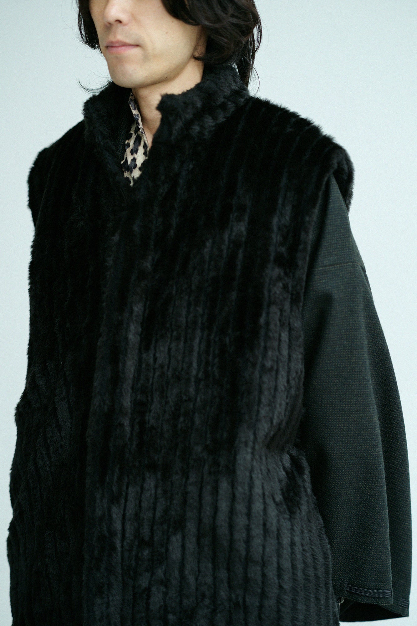 Faux Fur Ribbed Long Jinbaori with Lining / Black