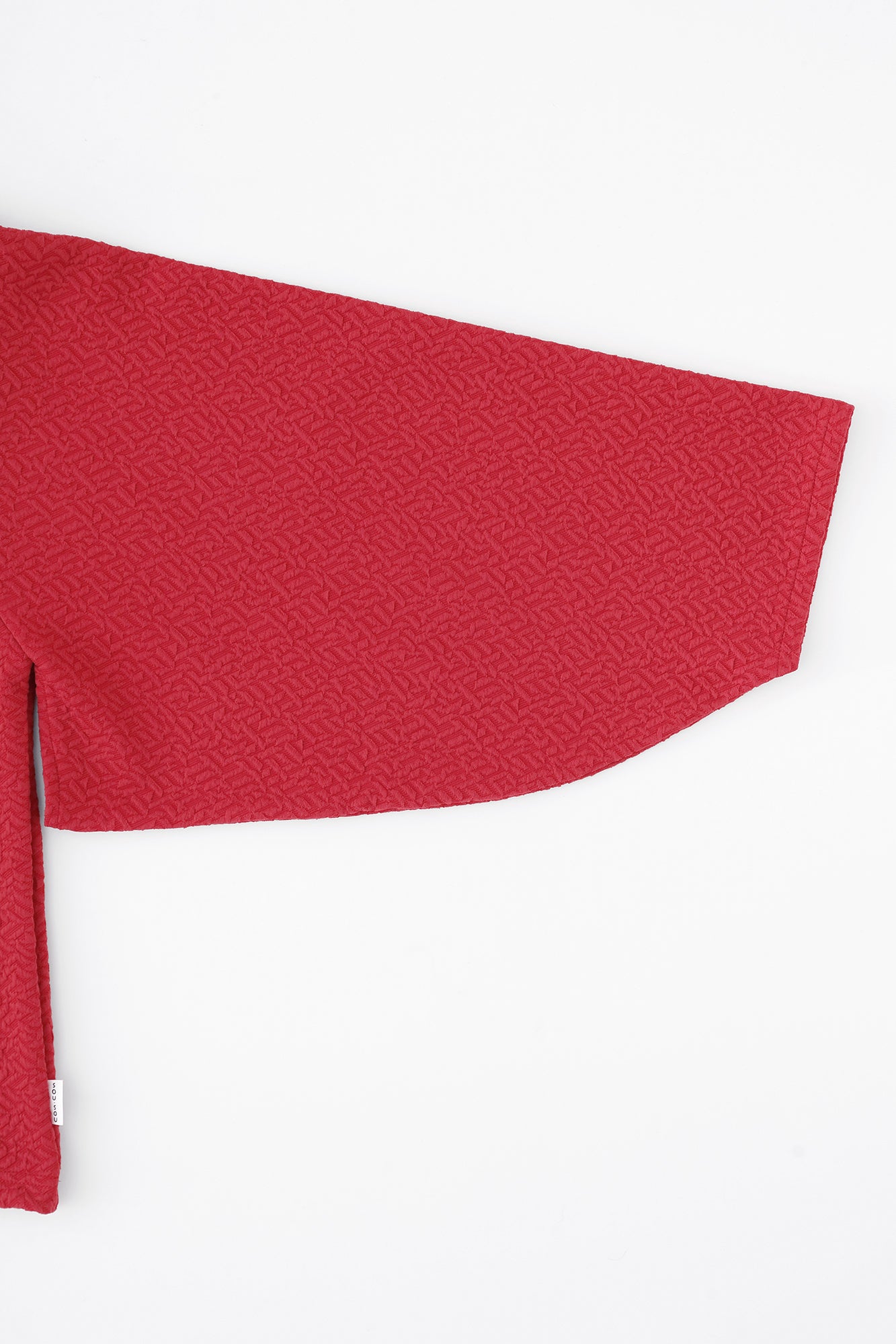 Dual-layered Jacquard Kimono Collar Top Shiraiki / Scarlet