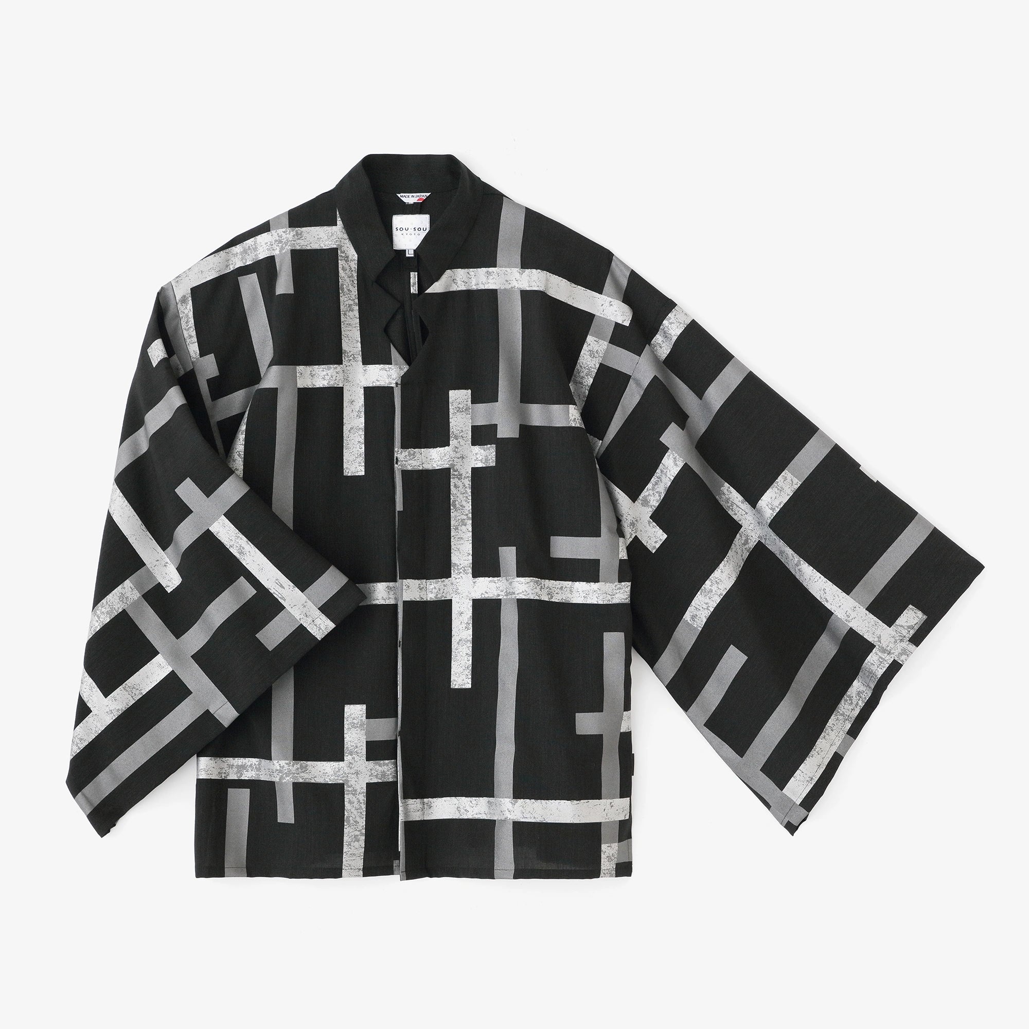 Somo (Kammgarn) Shinshūsōi (Shinshū-Grasstoff) Ue (Oberteil) / San (Kirschblüte) Futae (Doppellagig) Sabi (Patina) Sumikuro (Tiefschwarz) 