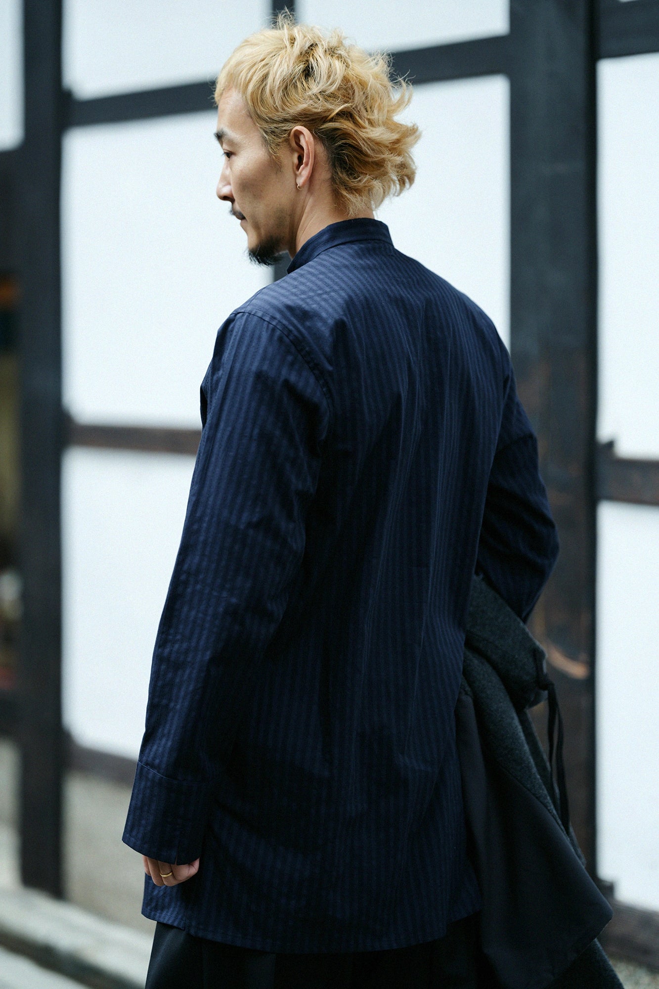 紗羅編織 圓領長襯衣／深藍色