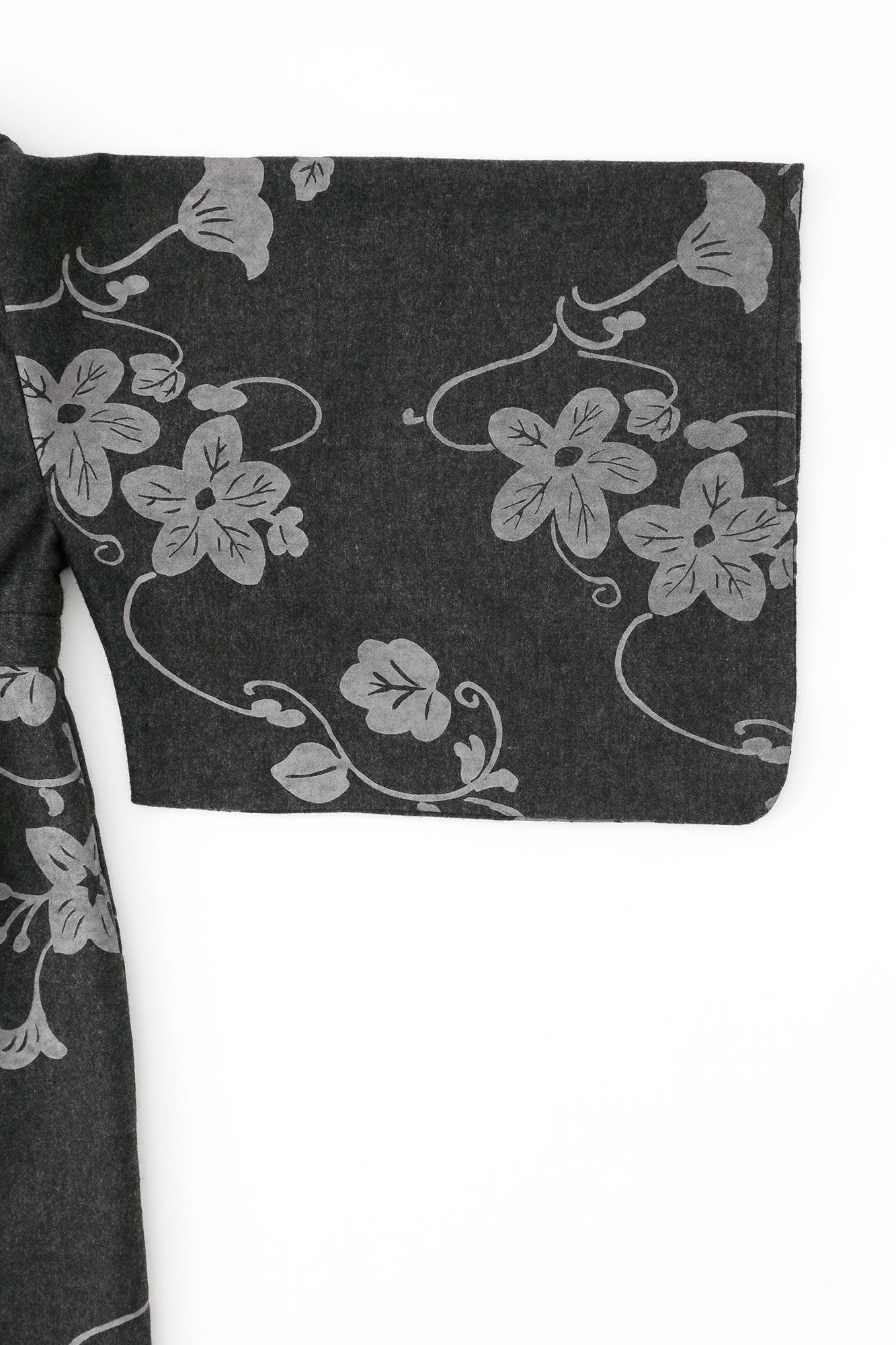 Wool Flannel Kimono Dress / Graceful Dark Ink Black