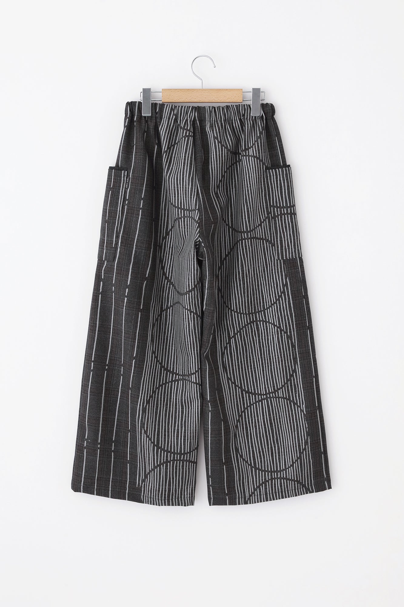 Combed Yarn Lattice Weave Kisaragi Poncho / Black×Hazelnut Color