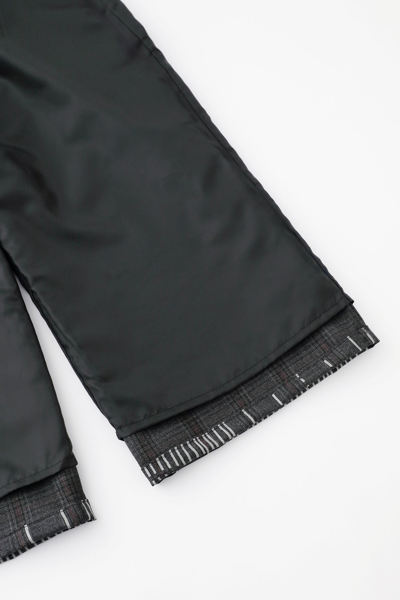 Combed Yarn Lattice Weave Kisaragi Poncho / Black×Hazelnut Color