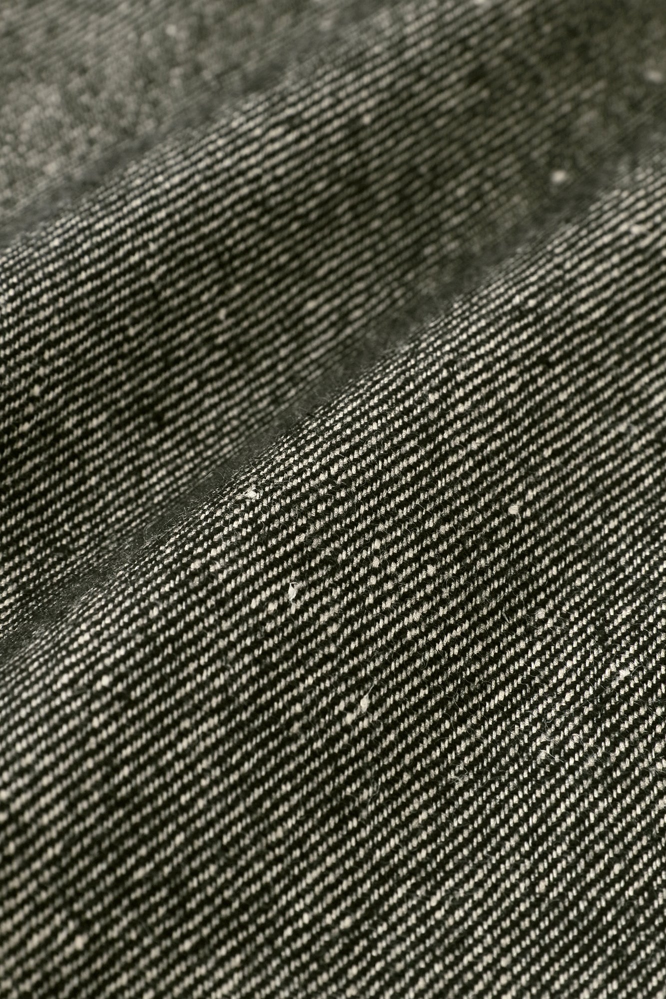 麻絹毛混 二褶 細腿褲／黑灰色