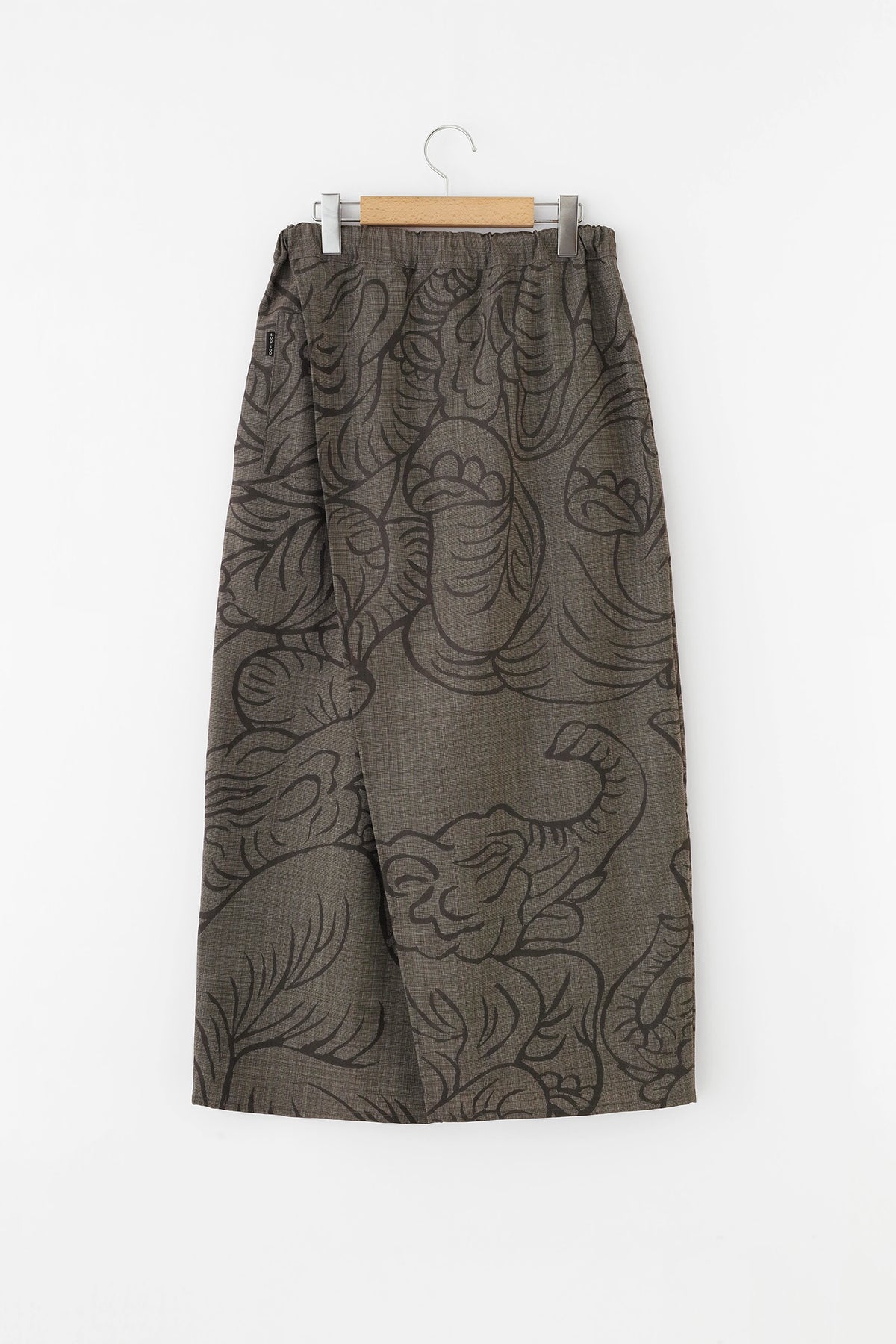 【Ships Ard 9/22】High-twisted Combed Yarn Wrap Hakama Pants／flying elephants