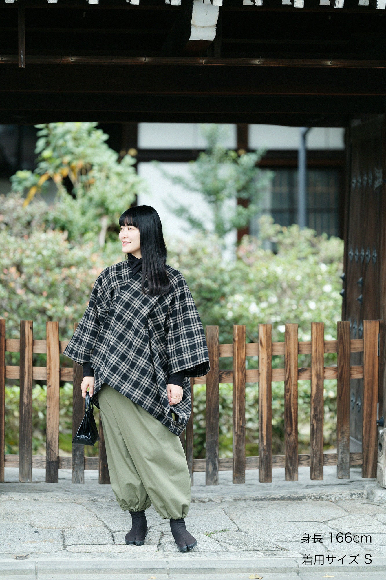 チノクロス 手柄寛衣下（たかみかんいした）／海松色（みるいろ）