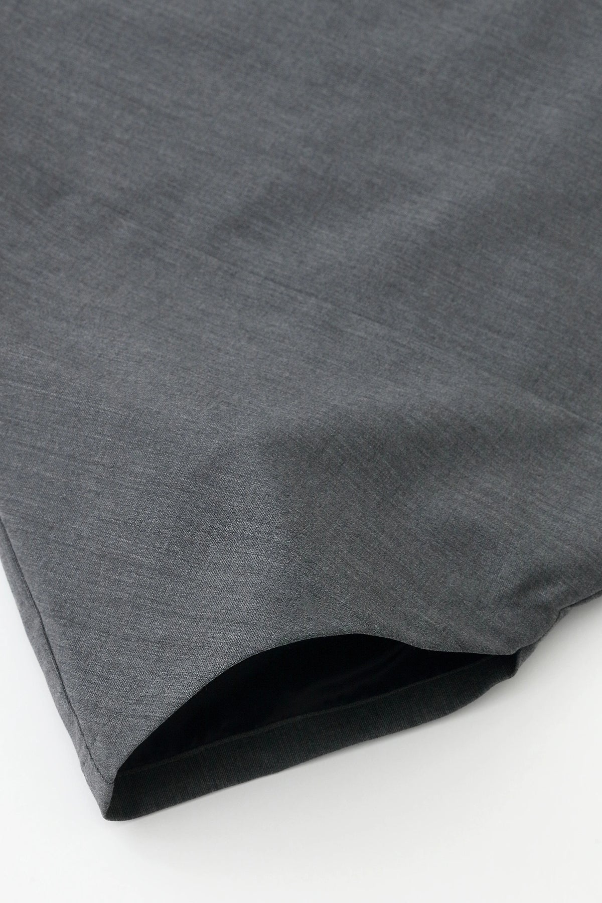 【Ships Ard 9/22】Wool Gabardine Fuji Pants／Dark Grey