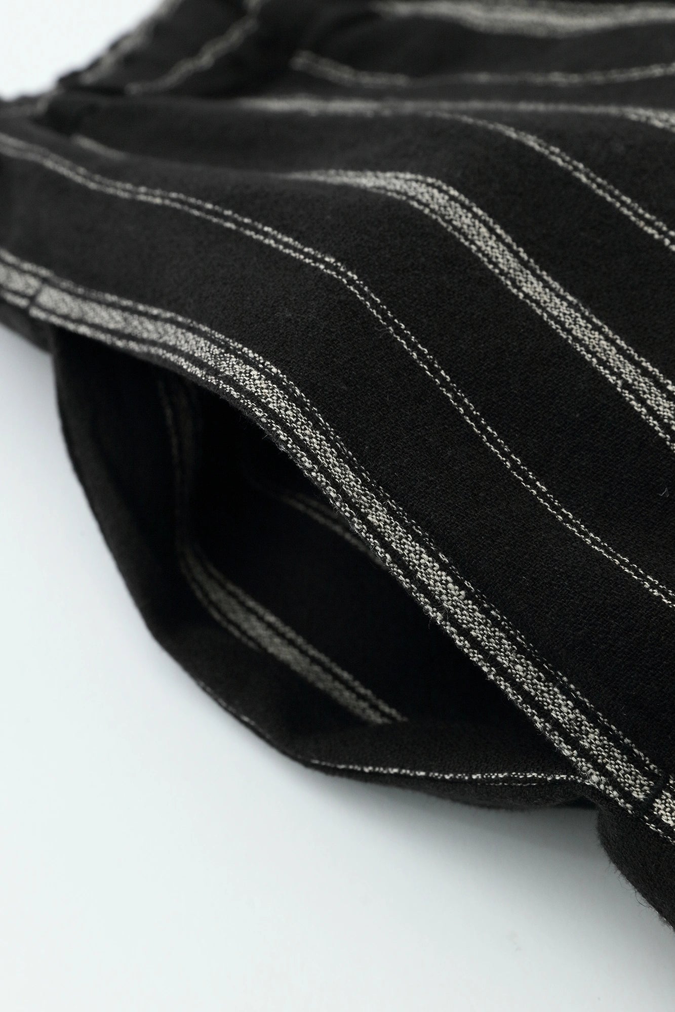 Cotton-linen Blend Hakama Fuji Pants／Fine Striped Black
