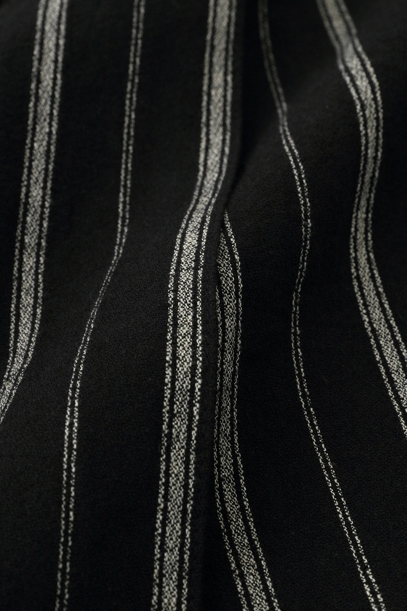 Cotton-linen Blend Hakama Fuji Pants／Fine Striped Black