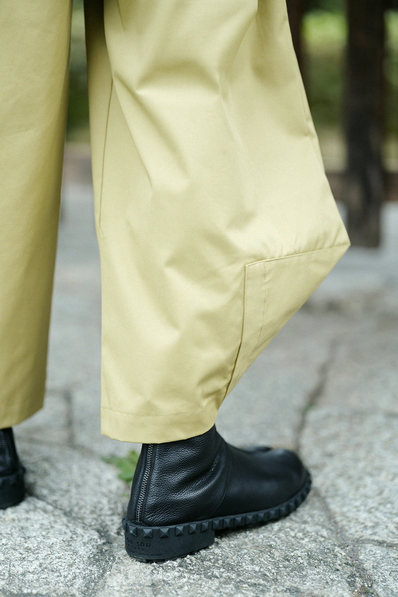 Chino Cloth Wide-legged Pants Odayaka／Straw Color