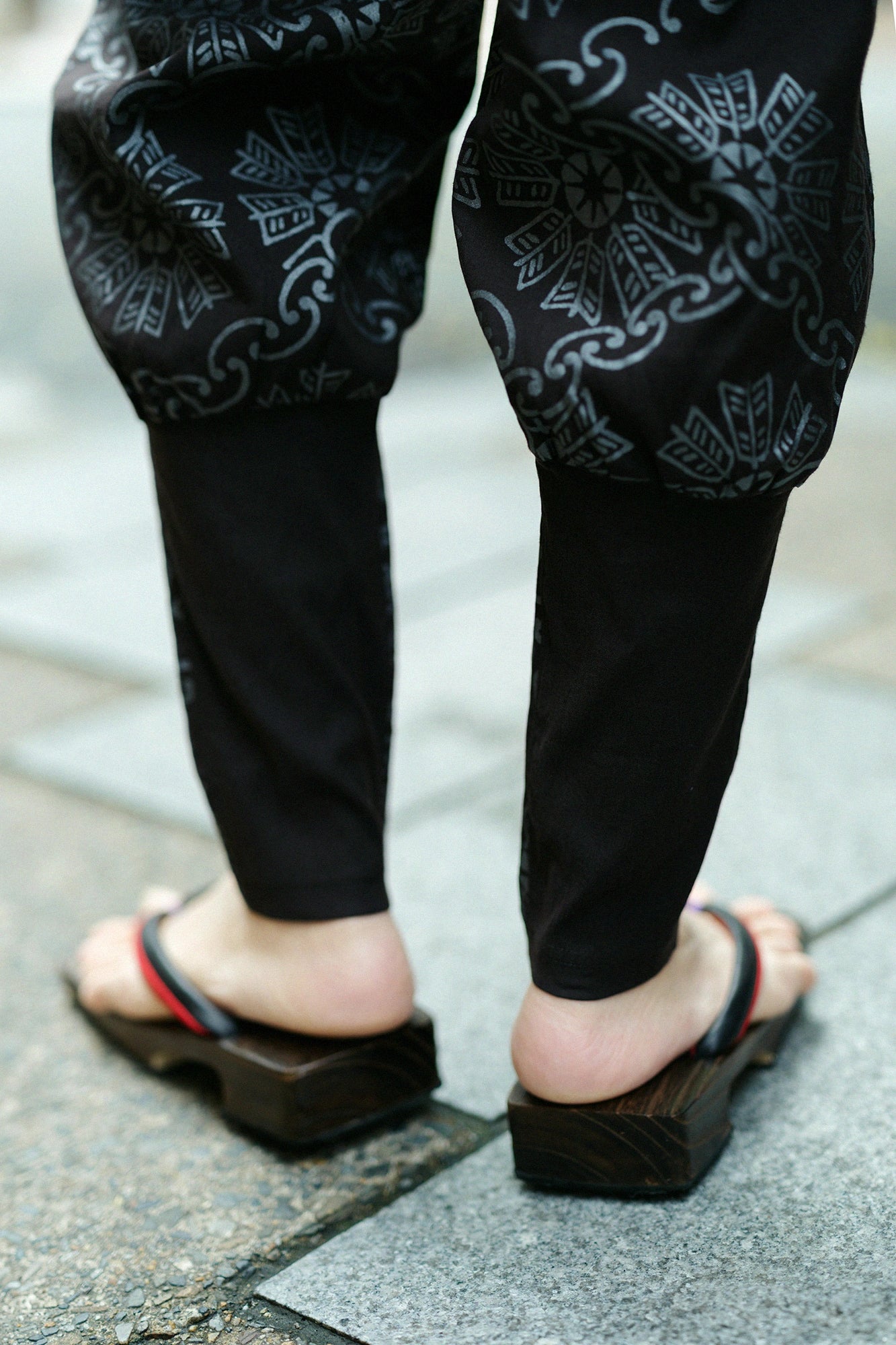 Shin Cotton Linen Harem Pants／Continuation of Arrow Wheel-Recreation Black Tea