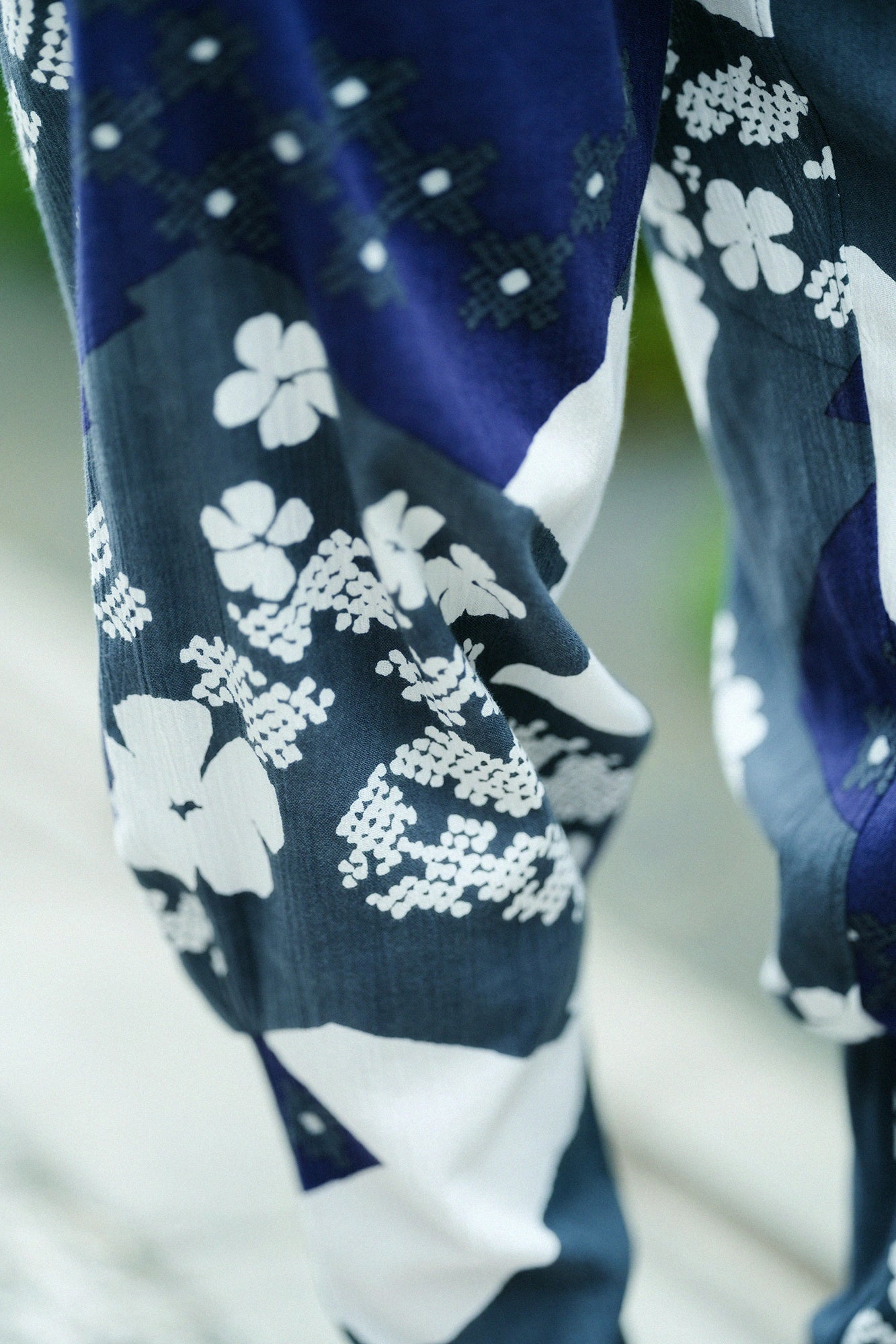 高岛缩棉20/20 哈伦裤/小花云变化菱形连纹再现