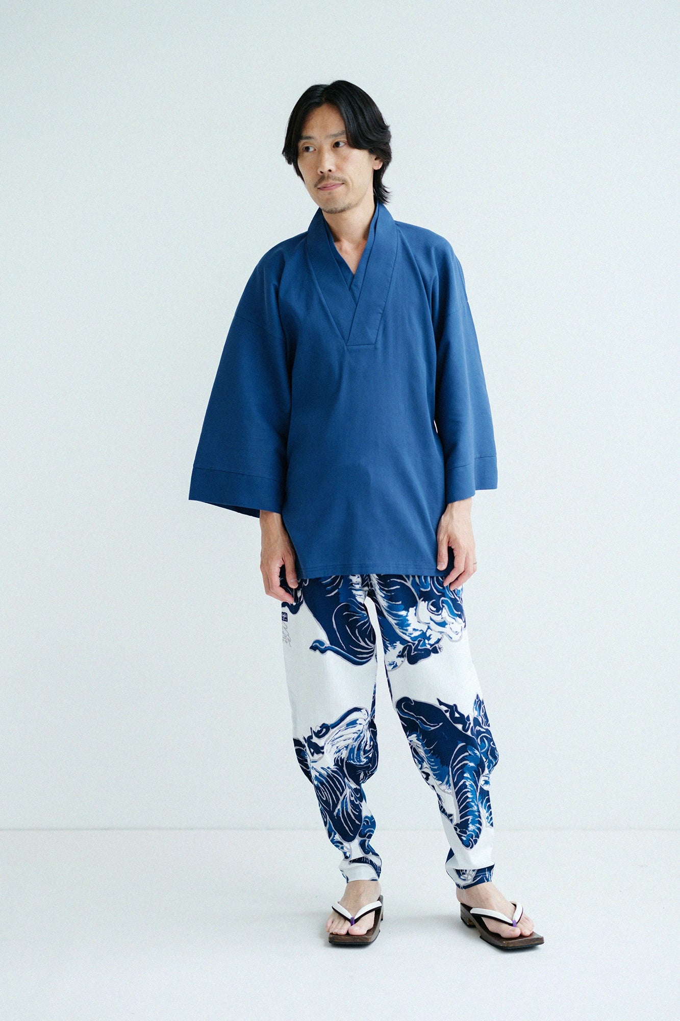 '身長：'177cm,'着用サイズ：'XL,左下