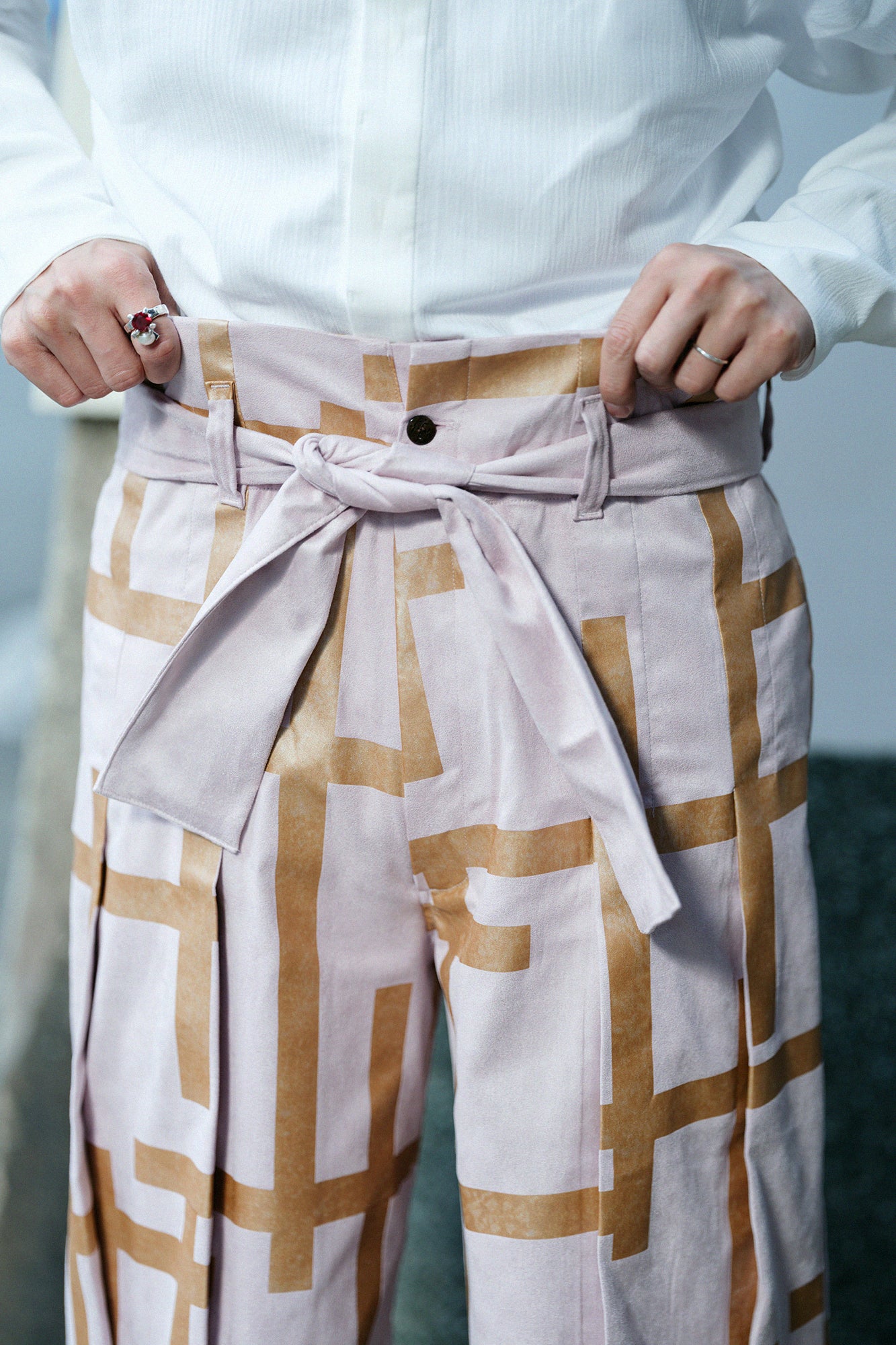 仿麂皮 袴形褲／欄柵 粉膚色