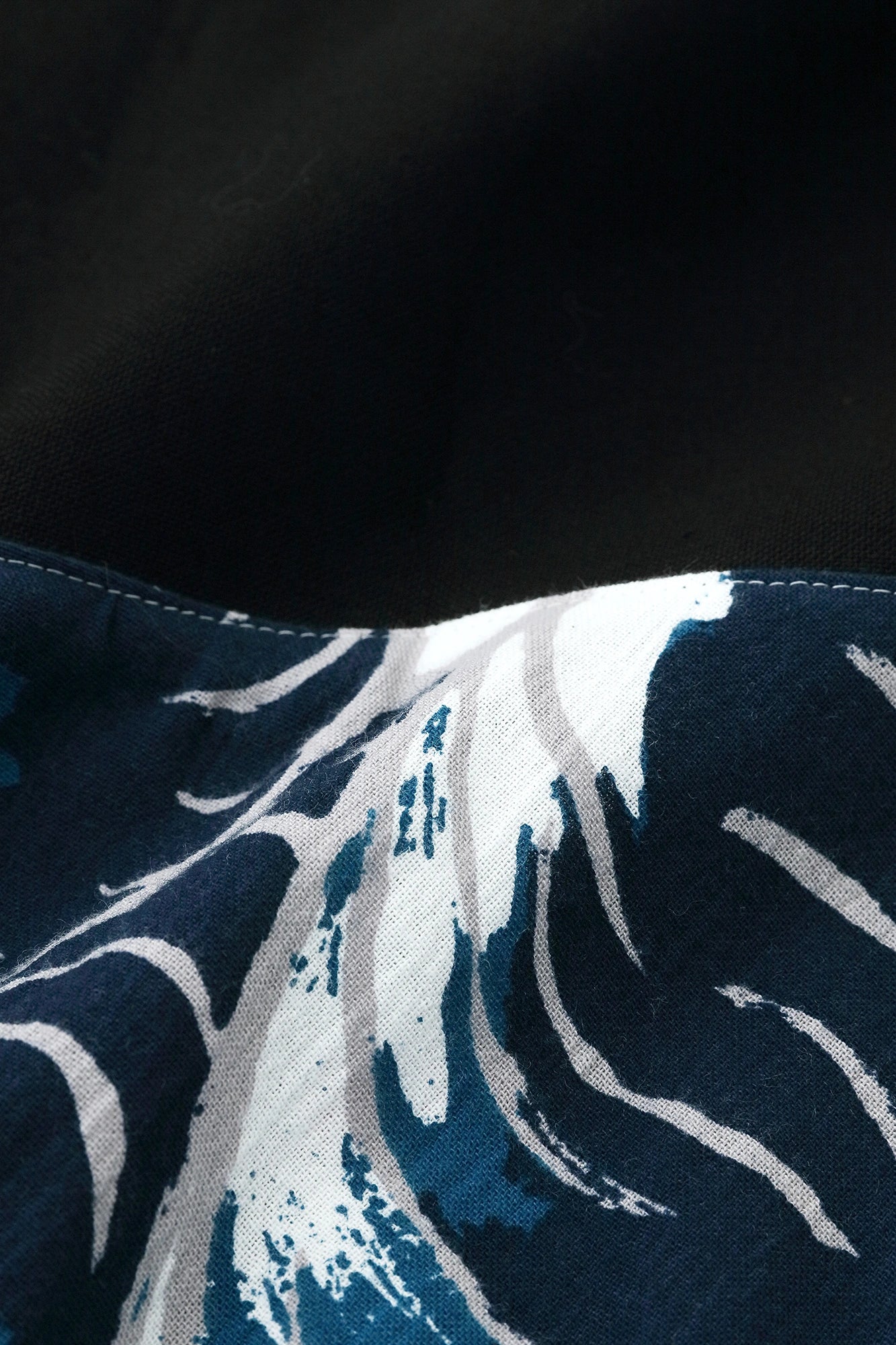 Chizimi Cotton 20/20 Fubi Bottom ／flying elephants Bluish Silver
