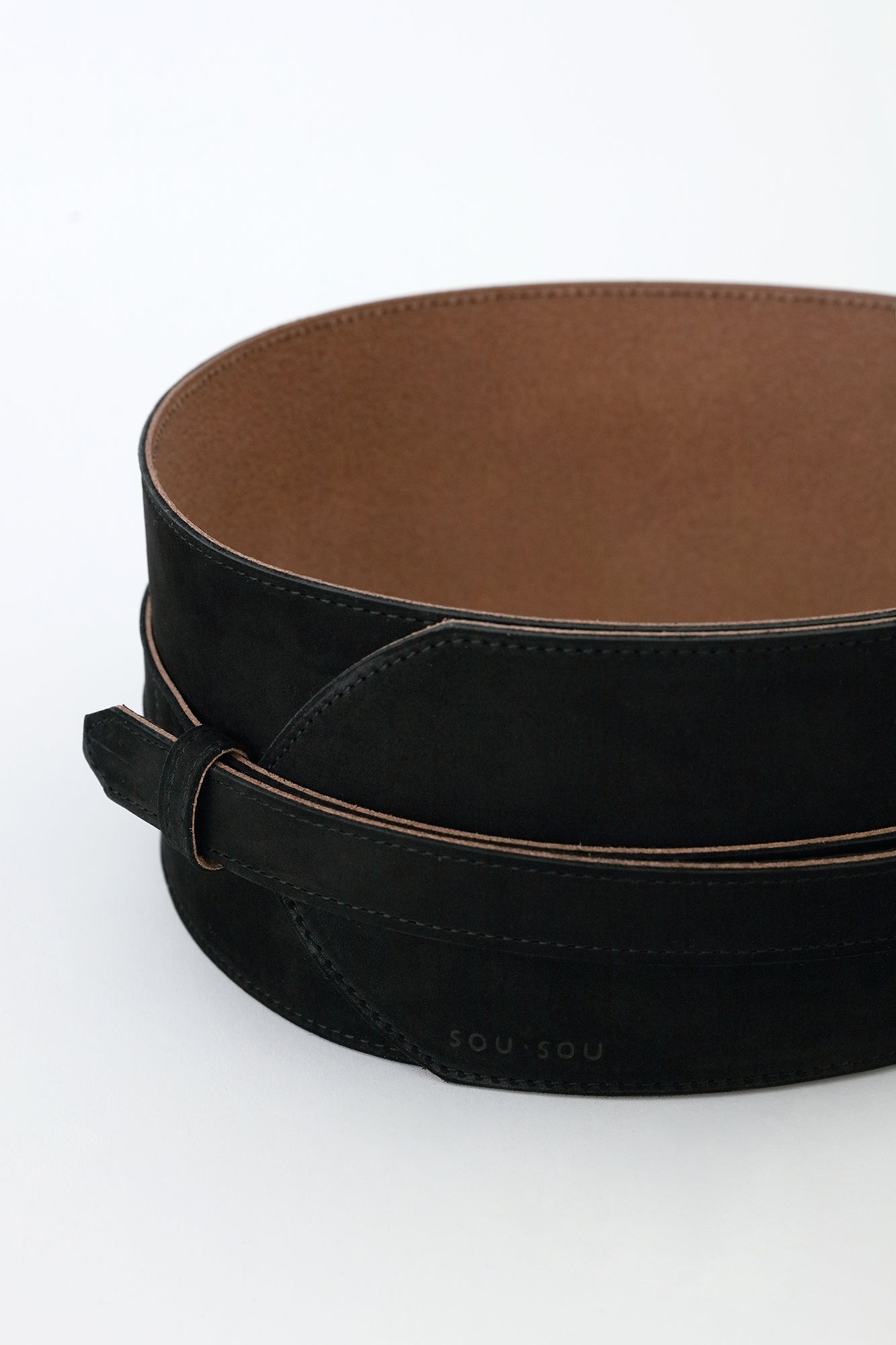 ヌバック 革帯（かくたい） 特大（とくだい）／濡羽色（ぬればいろ）