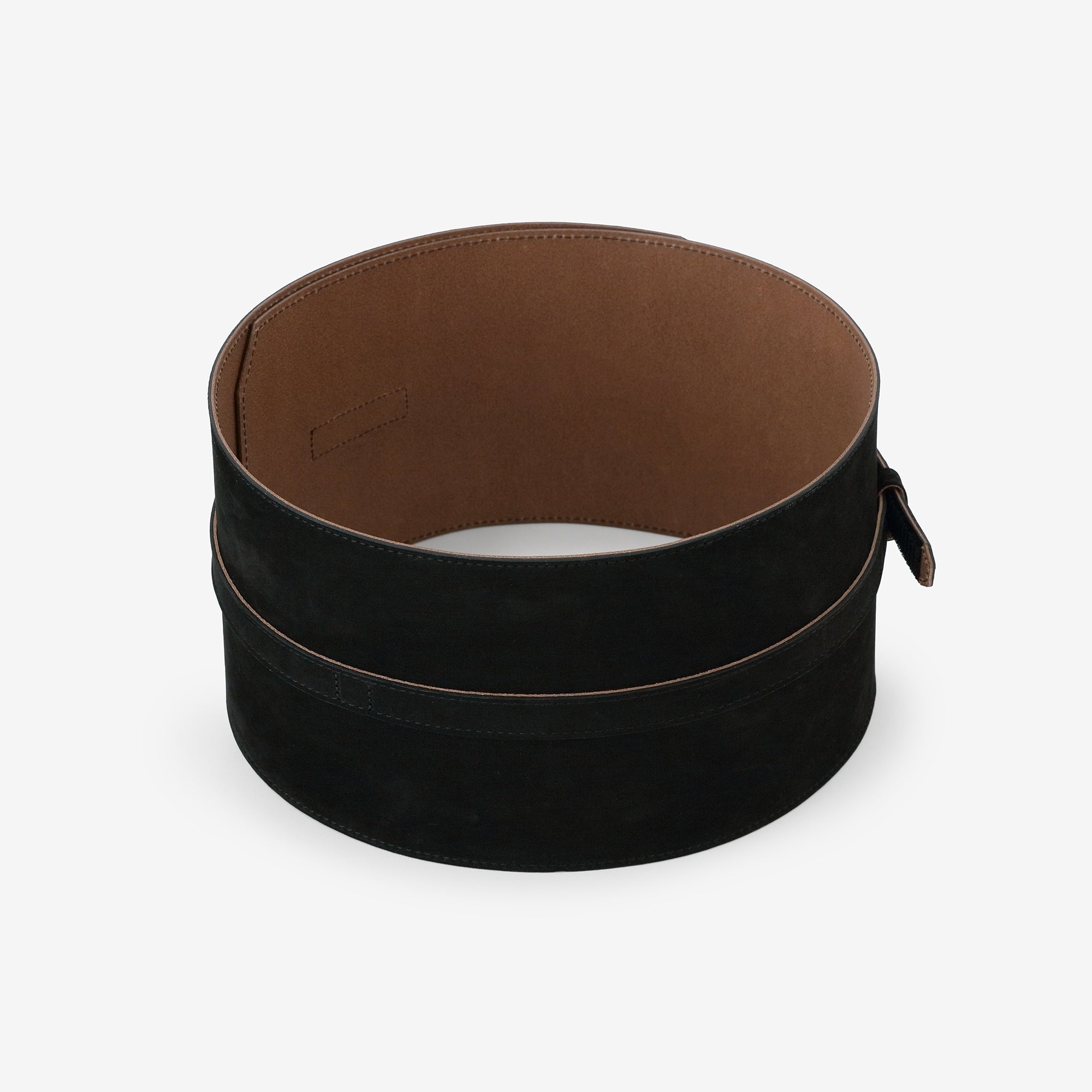 ヌバック 革帯（かくたい） おみな 長尺（ちょうじゃく）／濡羽色（ぬればいろ）