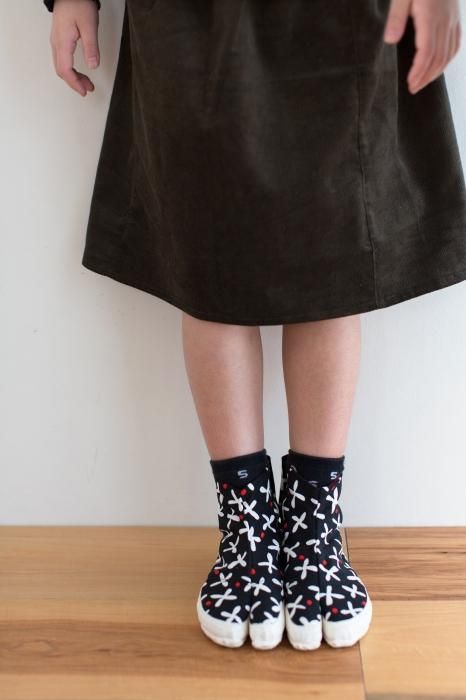 ● Split Toe Tabi Shoes for Kids / Suzushiroso Black 2