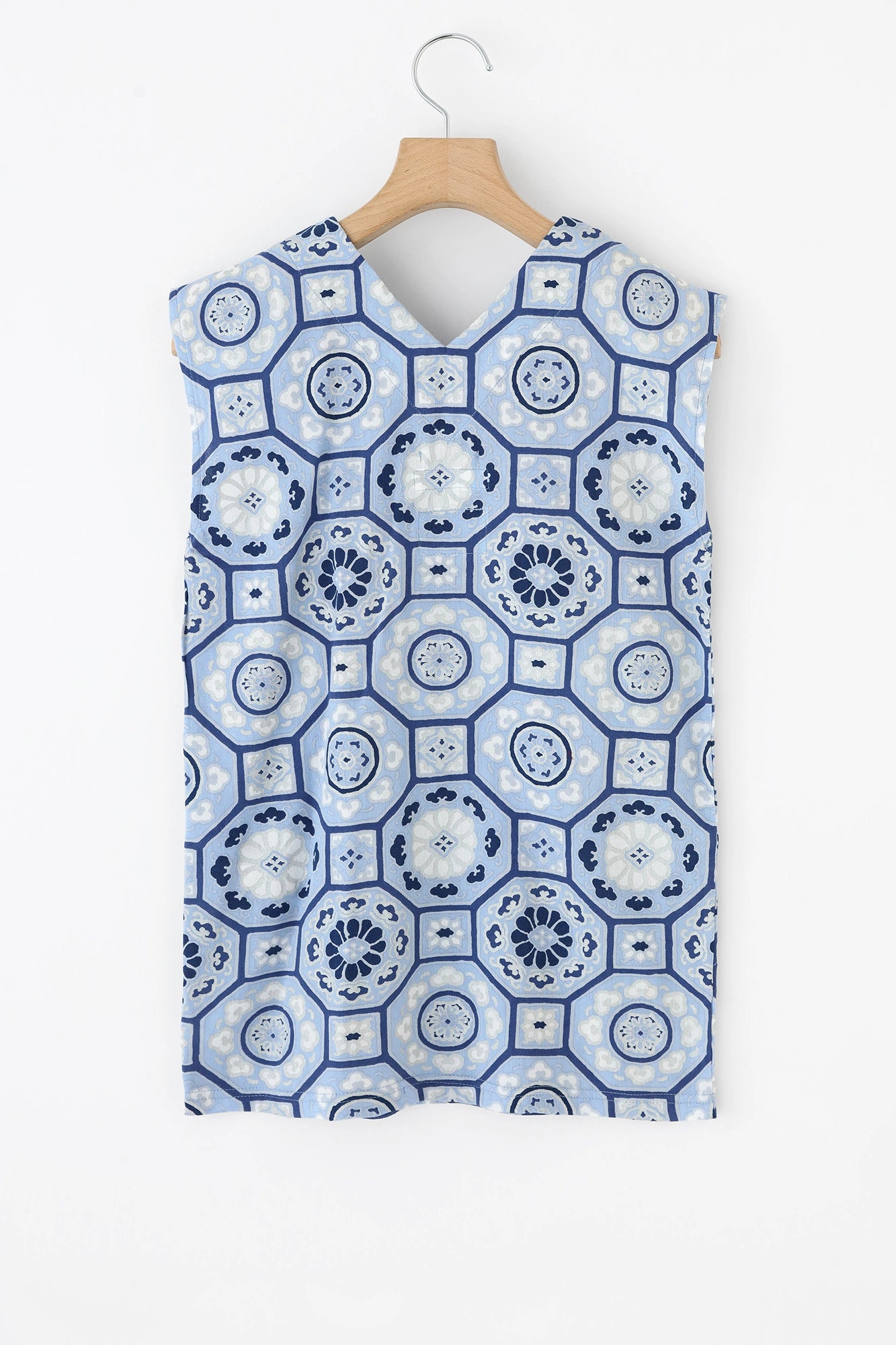 【Ships ard. 4/21】Chizimi Cotton 40/40 V-neck Shirt / Gorgeous Light Blue
