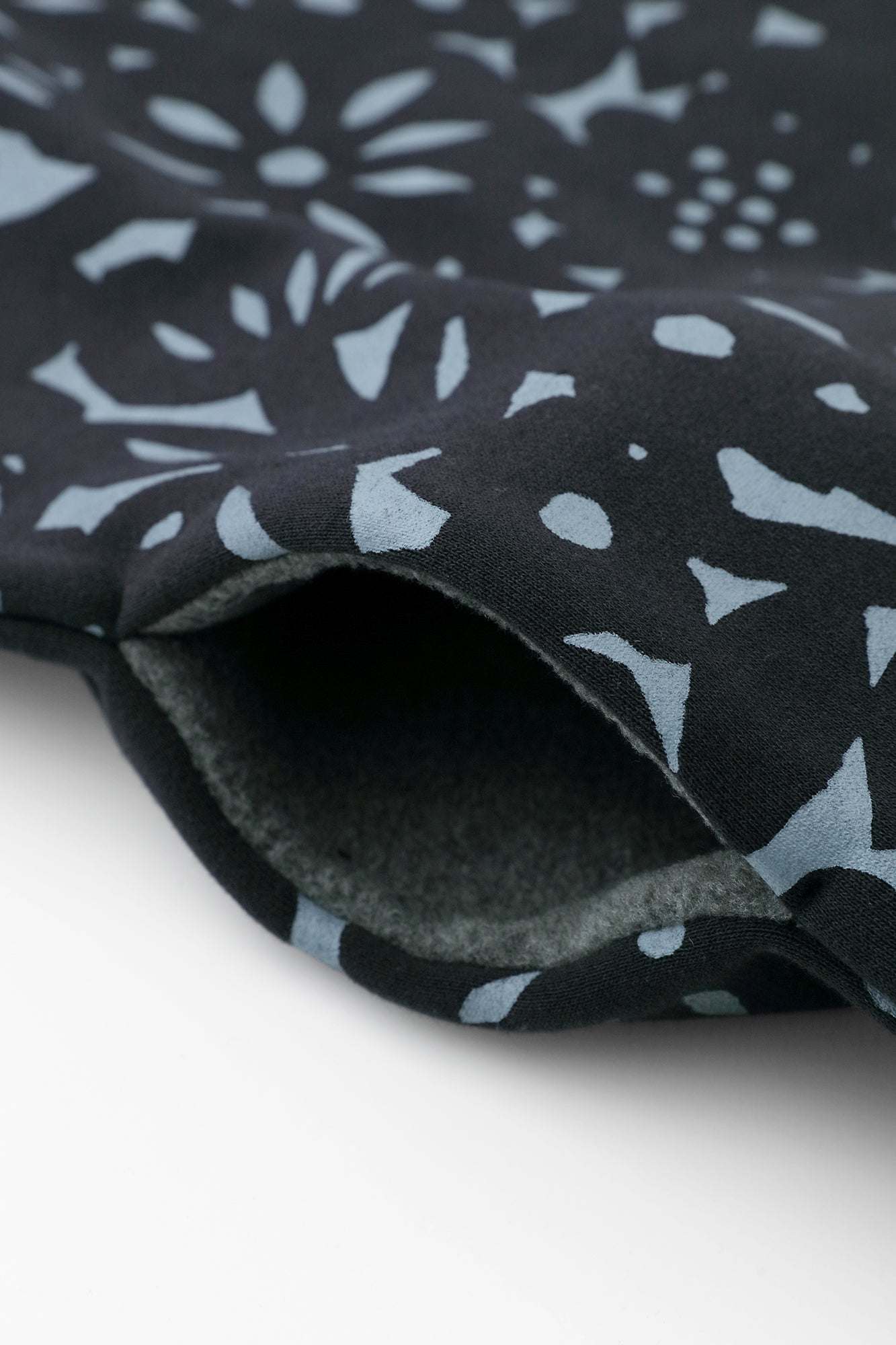 Fleece Lining Knit Rectangular Dress Shoulder Line / Paper Cutout Dark Blue