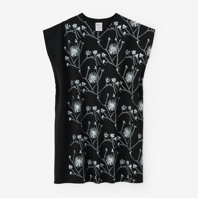 両面編 長方形衣（ちょうほうけい） 肩線（かたせん）／散歩道（さんぽみち）と余白（よはく） 黒紺（くろこん）