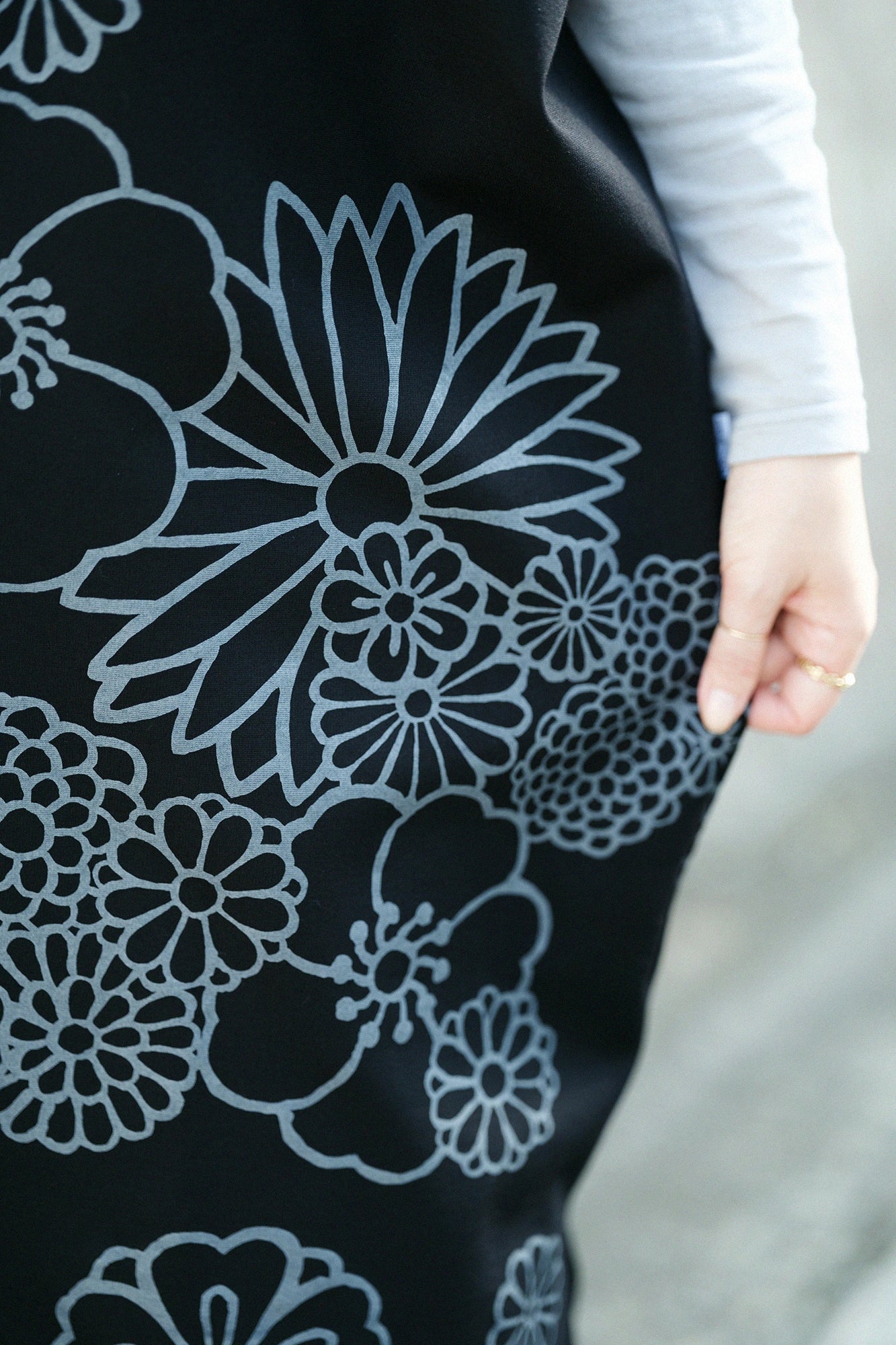 雙面編 長方形洋裝 拼接／金襴緞子 黑色