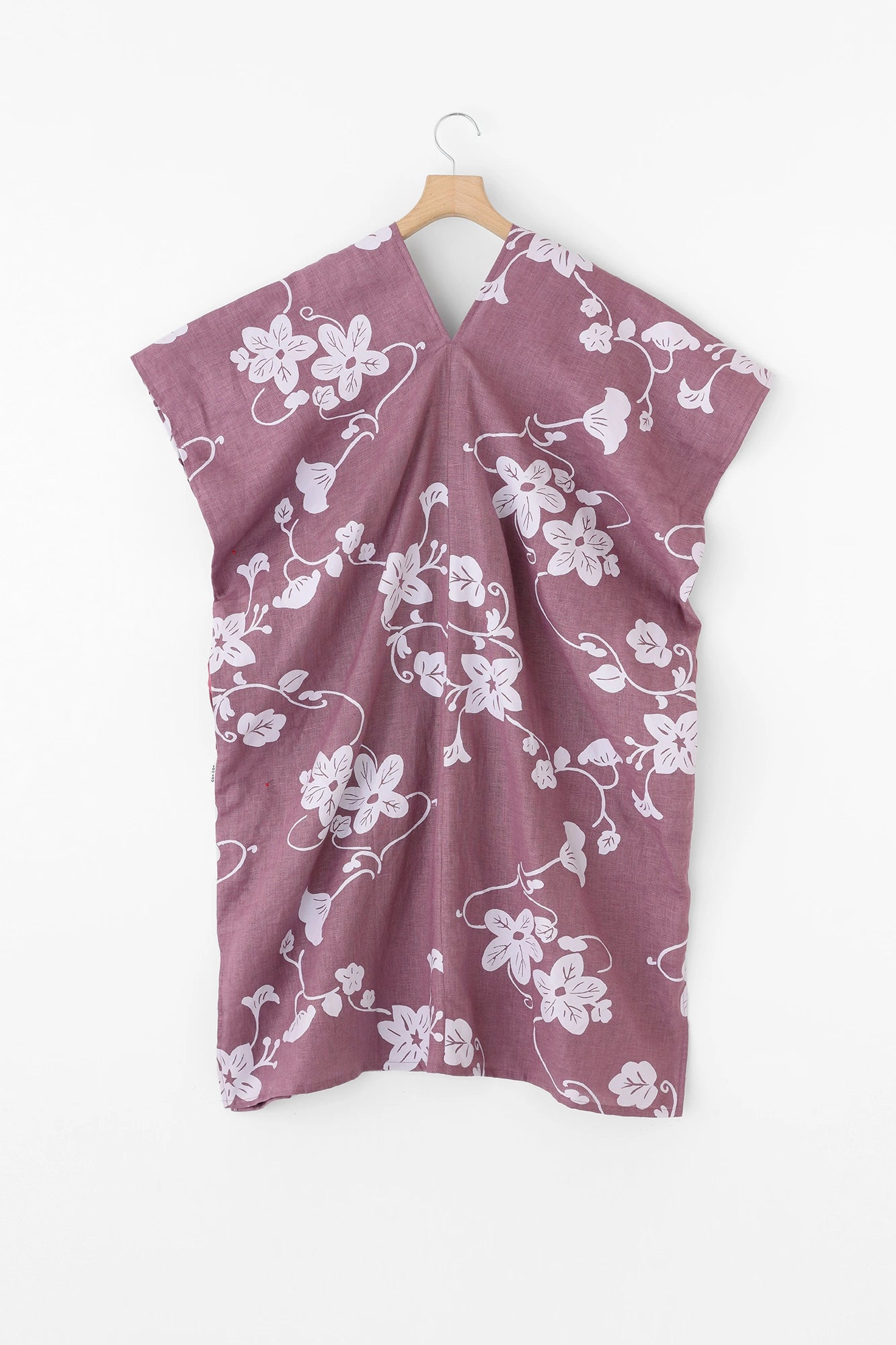 [Versand voraussichtlich ab dem 3. März] Hanf Langform-Kimono (Chōhōkei) Zweiteiler (Futatsumi) / Uruwashi (Prächtig) Asakisuō (Sanftes Blütenaroma) 