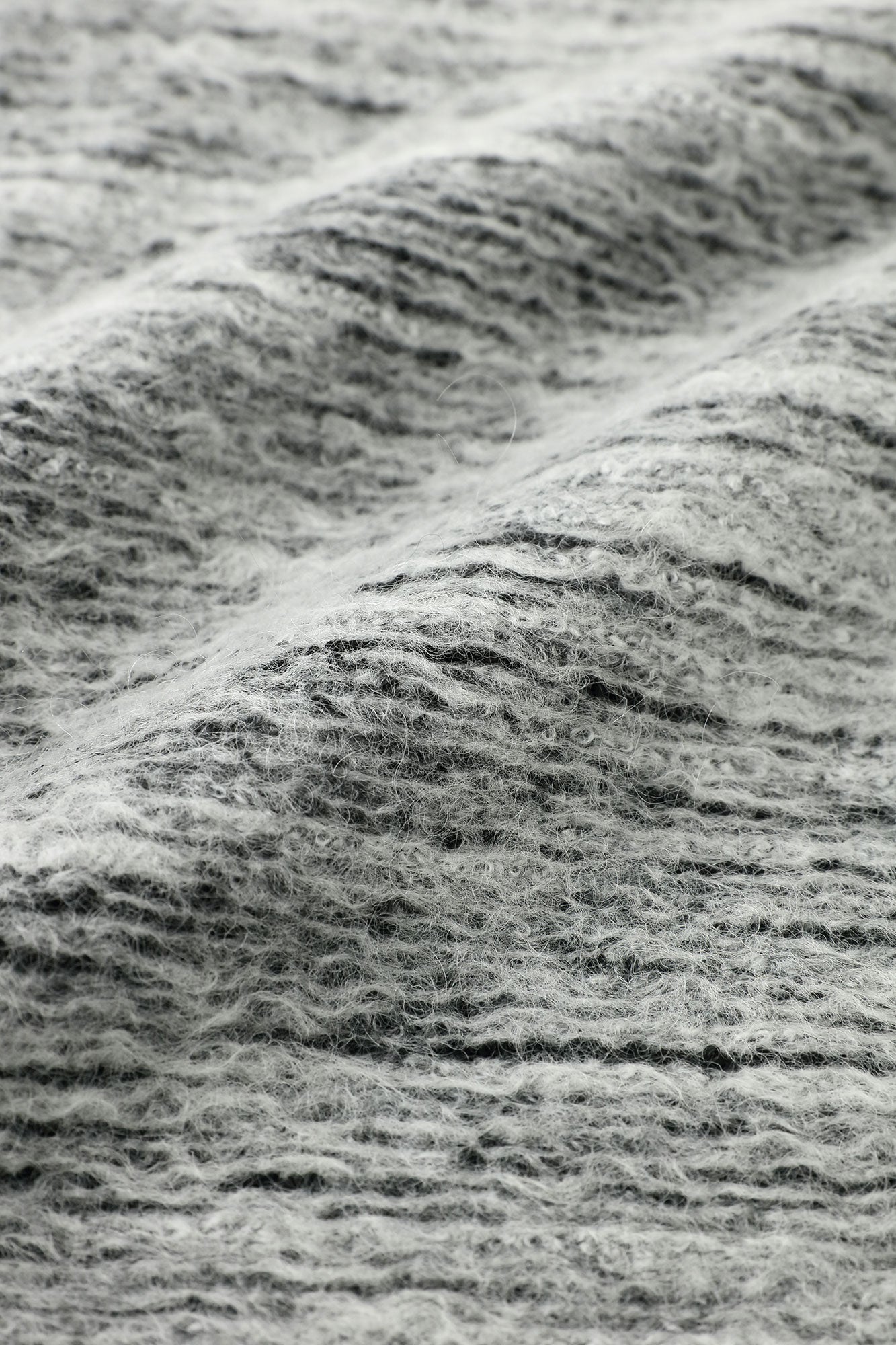 雙層梳毛 針織 台形上衣 肩線／淺灰色