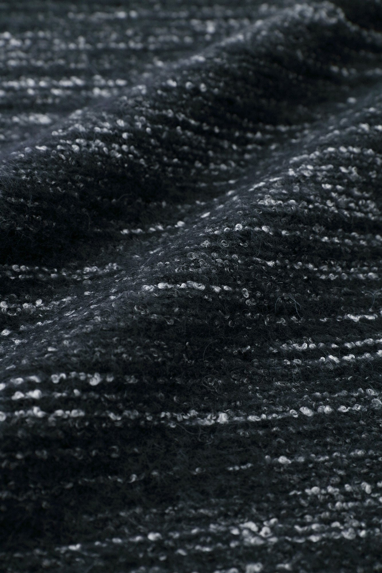 Dual-layered Knit Trapezoidal Top Shoulder Line / Dark Greyish Navy