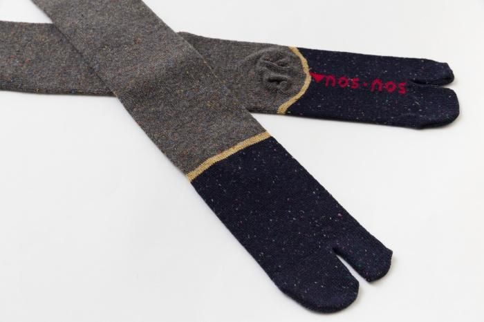 Bi-color Wool Tabi Socks (Under Knee)／Dark Grey【Women Size Only】