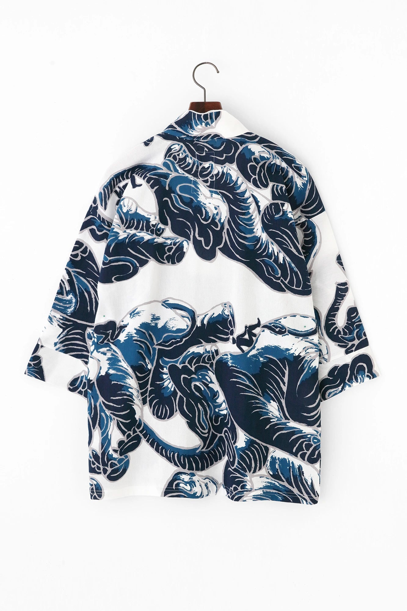 Chizimi Cotton 40/40 Fubi Double Collar Shirt／flying elephants Bluish Silver