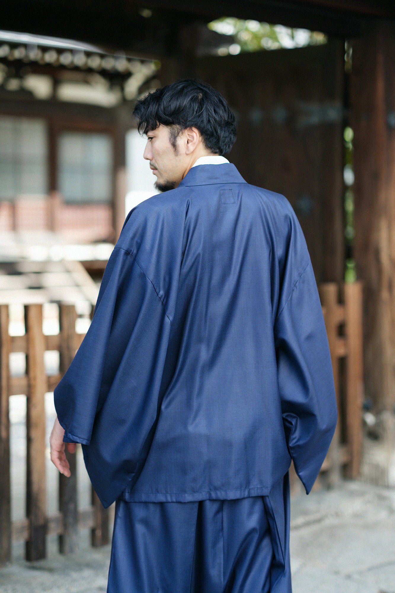 恶劣的（SOMO）Kakusode Fuubi（Kakusode de Fuubi） /暗色（nibiiro）