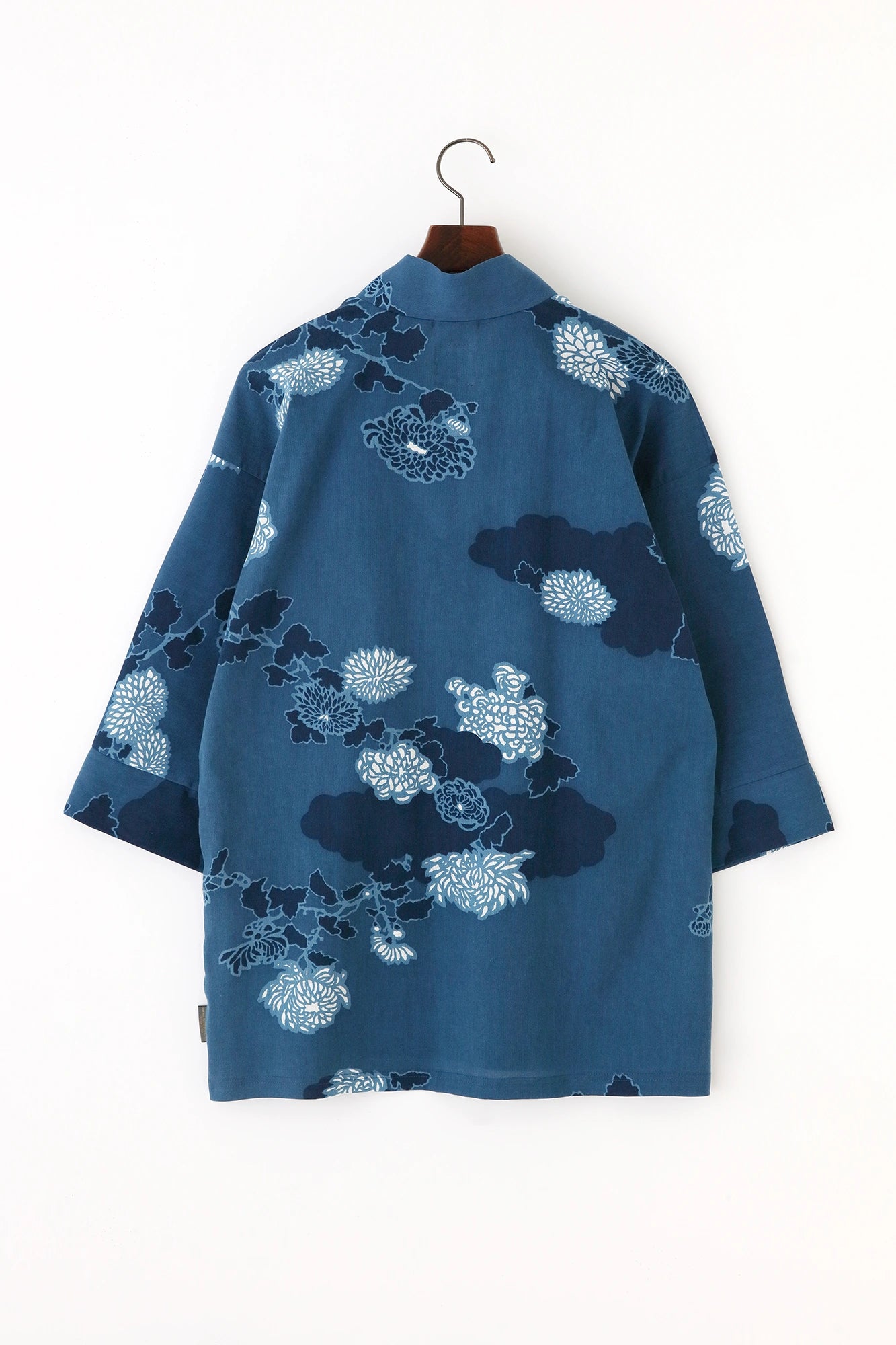 Chizimi Cotton 40/40 Ainasen(Ainasen) Fubi Kimono Shirt/ Kumodori in Chrysanthemum