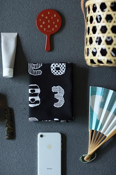 Isemomen Cotton Textile Handkerchief / Playing with Numbers