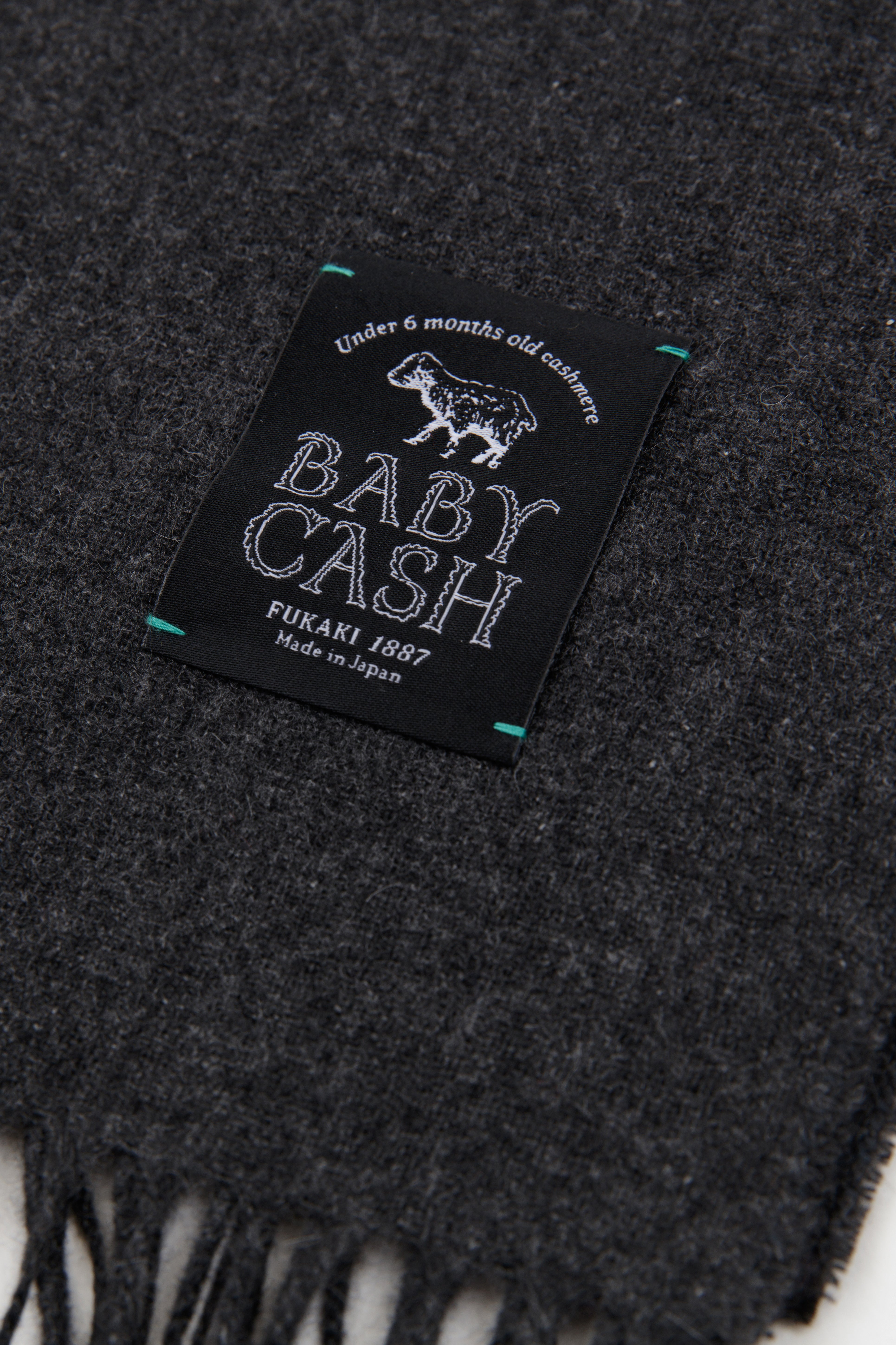 Babycash(R)羊絨 薄圍巾／墨色
