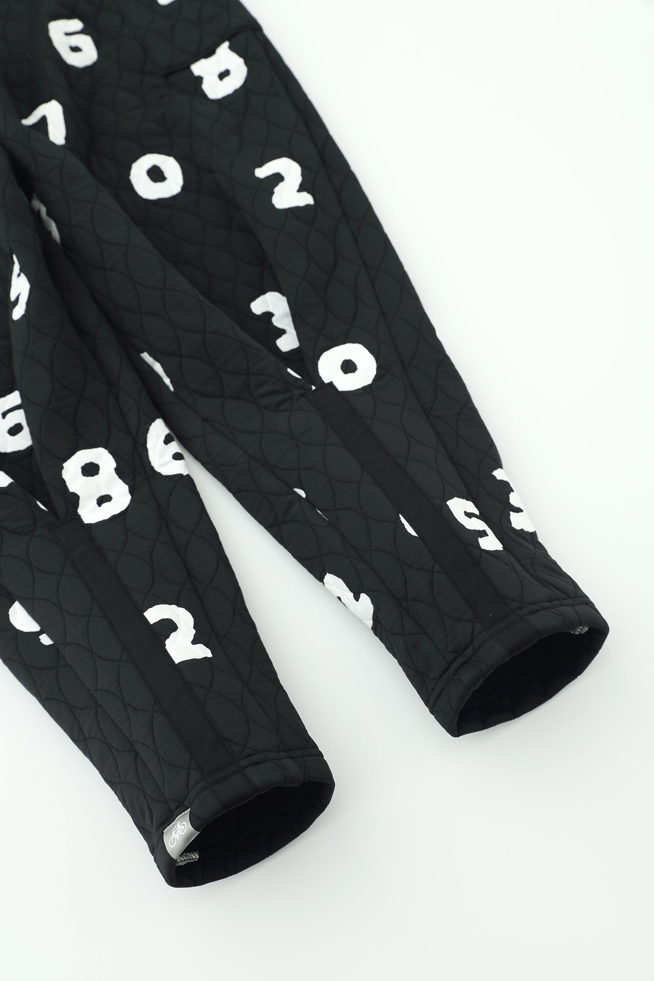 絎縫緹花 BIKE修腿馬術褲／SO-SU-U十數 黑色