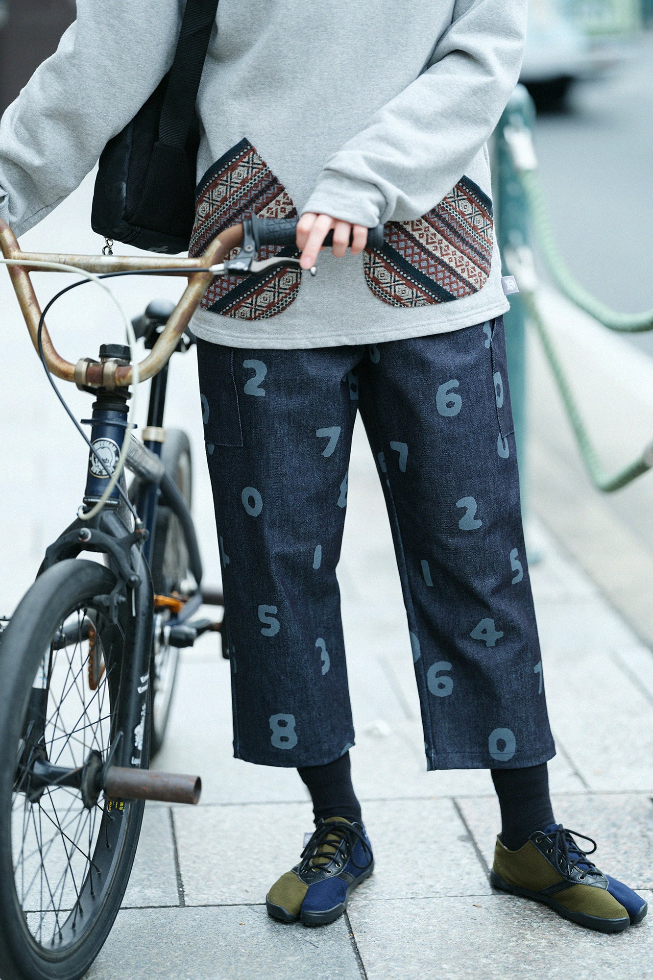 高彈性牛仔布BIKE七分褲／SO-SU-U十數 靛藍色