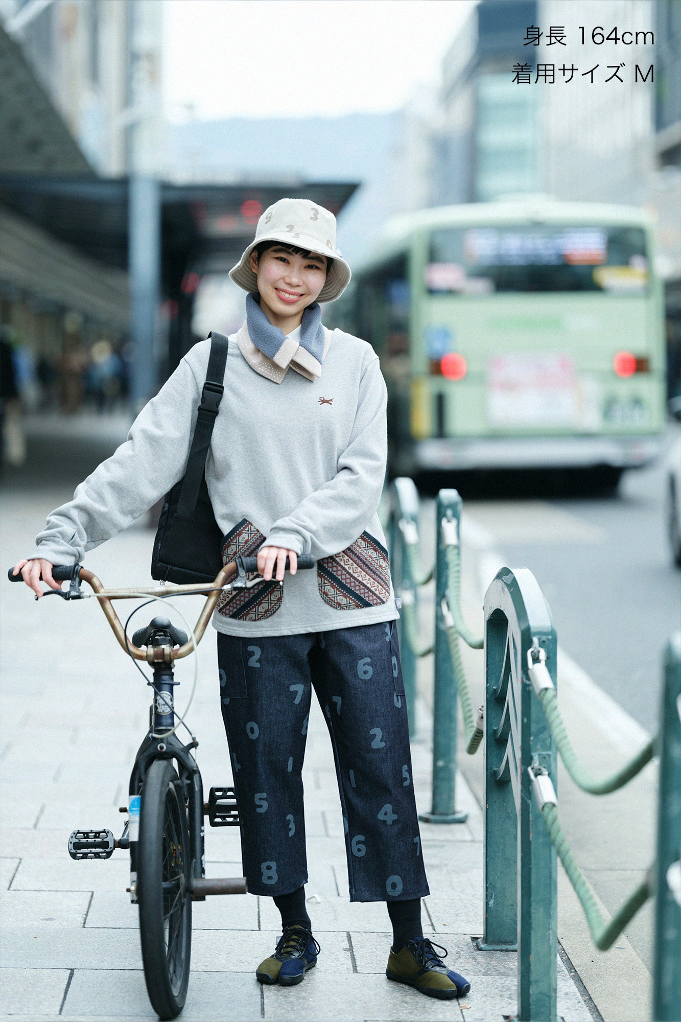 高彈性牛仔布BIKE七分褲／SO-SU-U十數 靛藍色