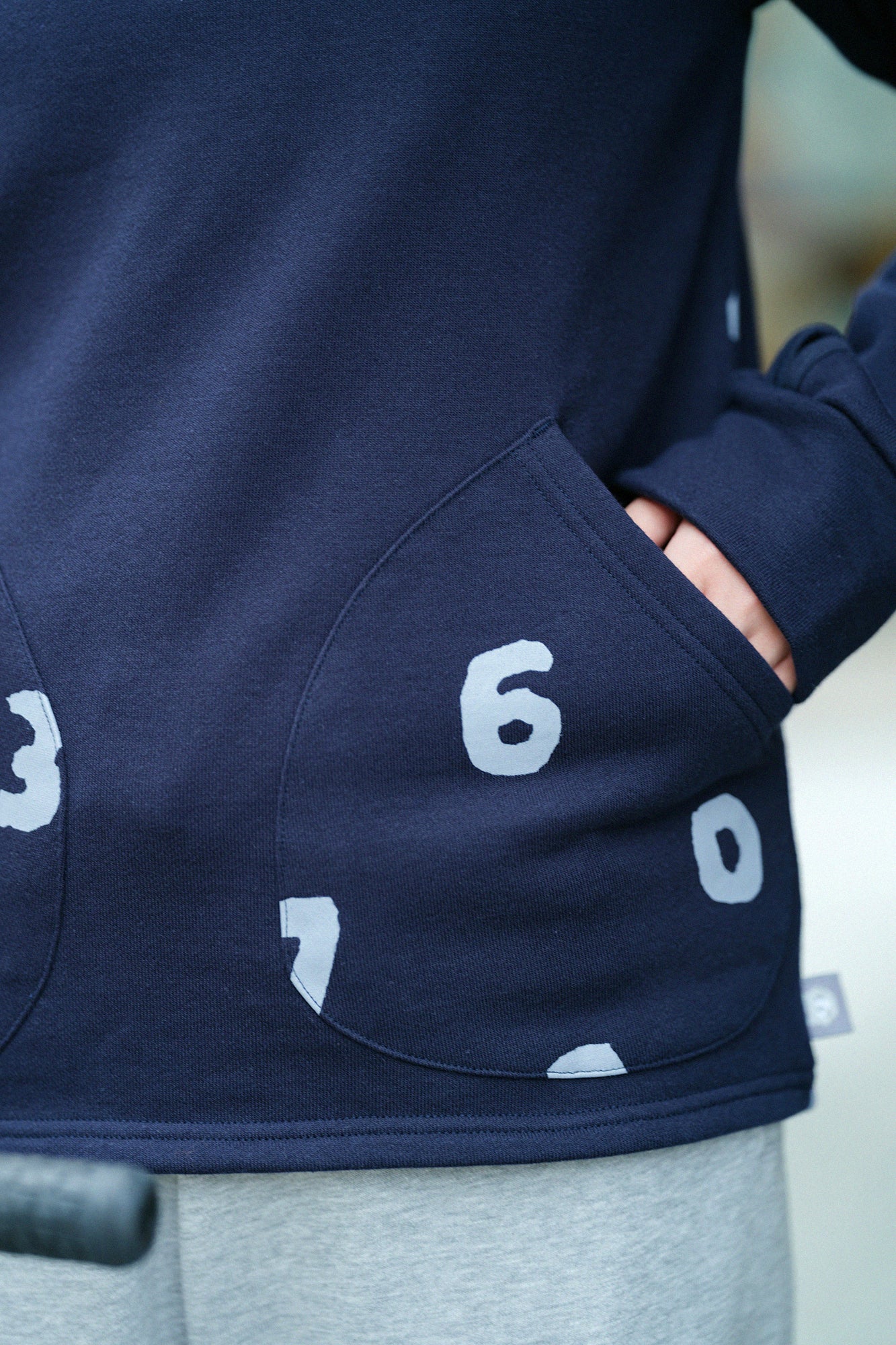 內抓毛 船領運動衫／深藍色×SO-SU-U十數