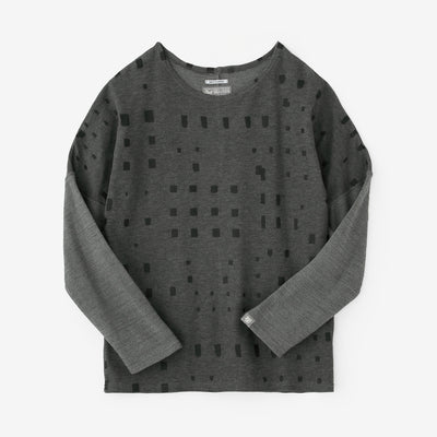 コットンリバーニット 型ぬき長袖Tシャツ／窓 グレー