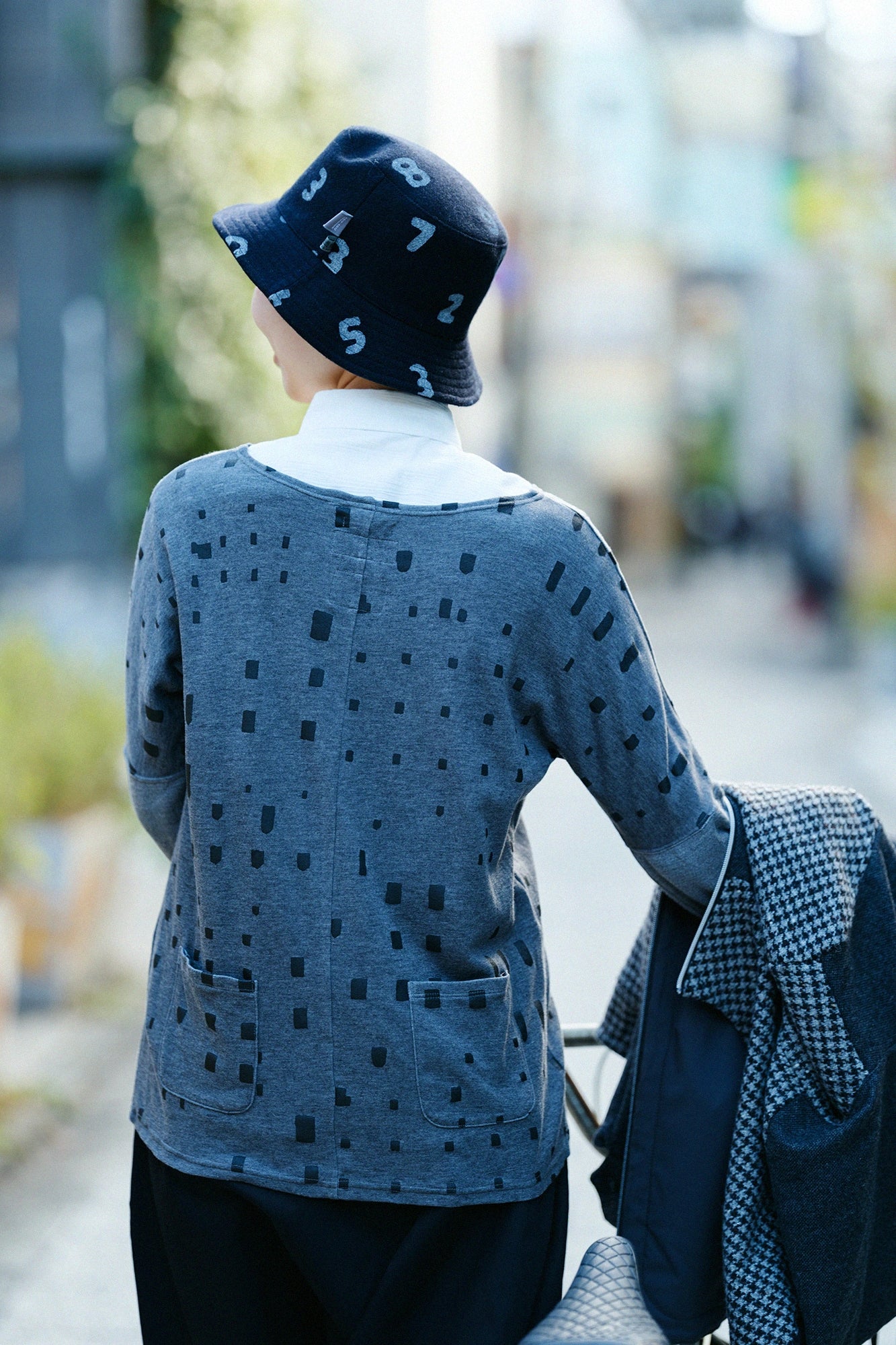 純棉雙面針織 模切長袖T-shirt／窗 灰色