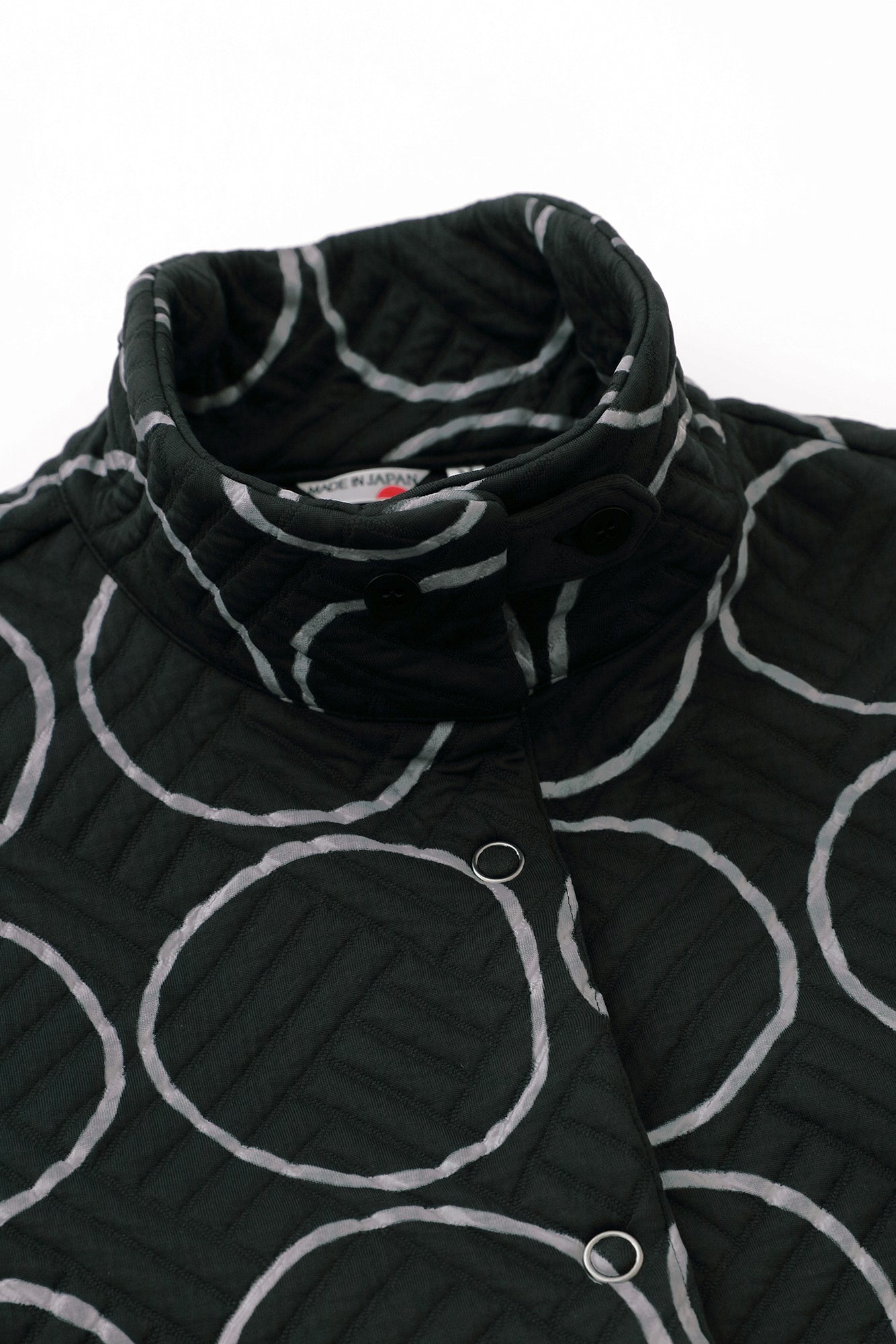 絎縫緹花  SANPO連身裙／排圈圈 黑色