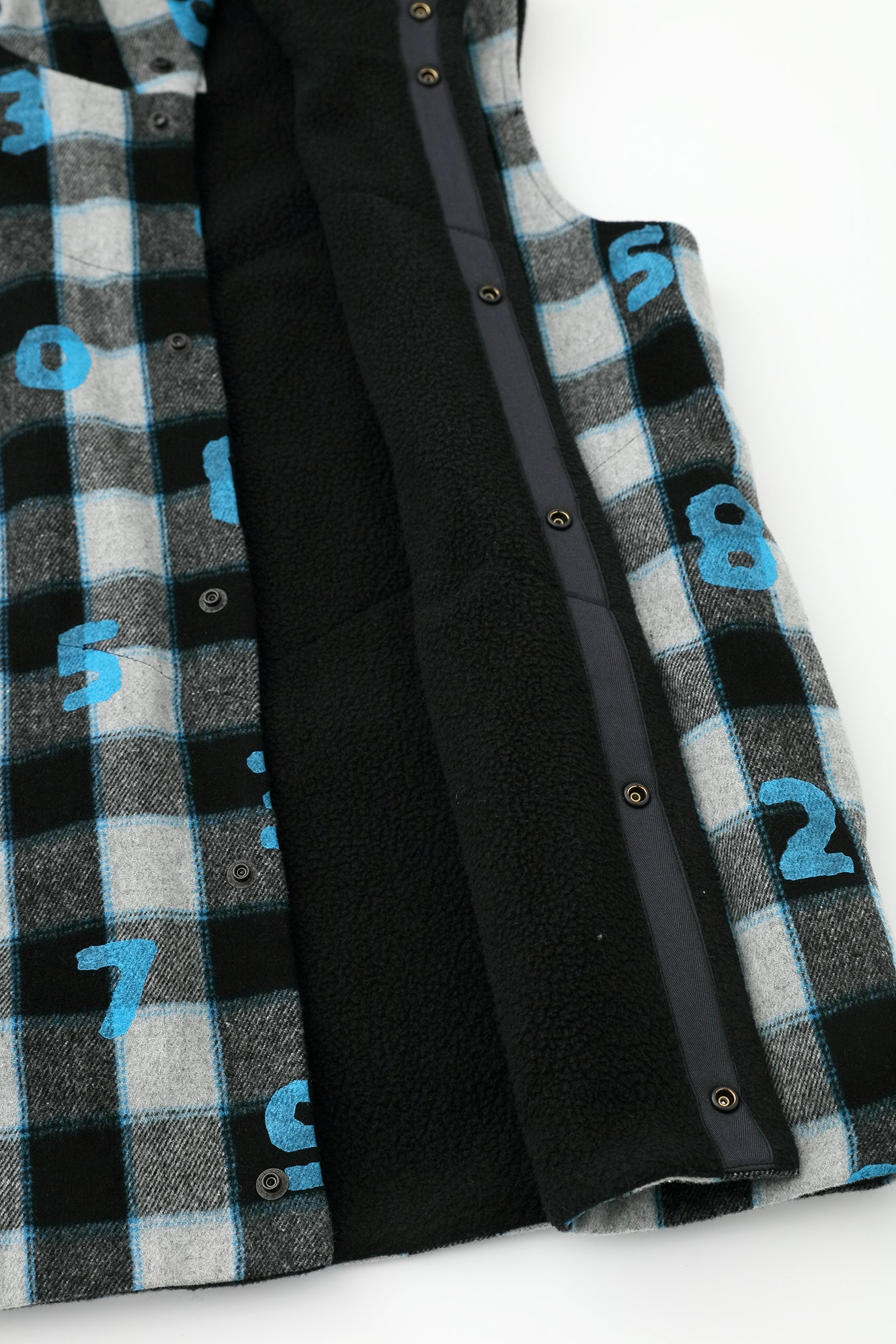 ウールチェック×ボア BIKEフードベスト／SO-SU-U ブルーブラック