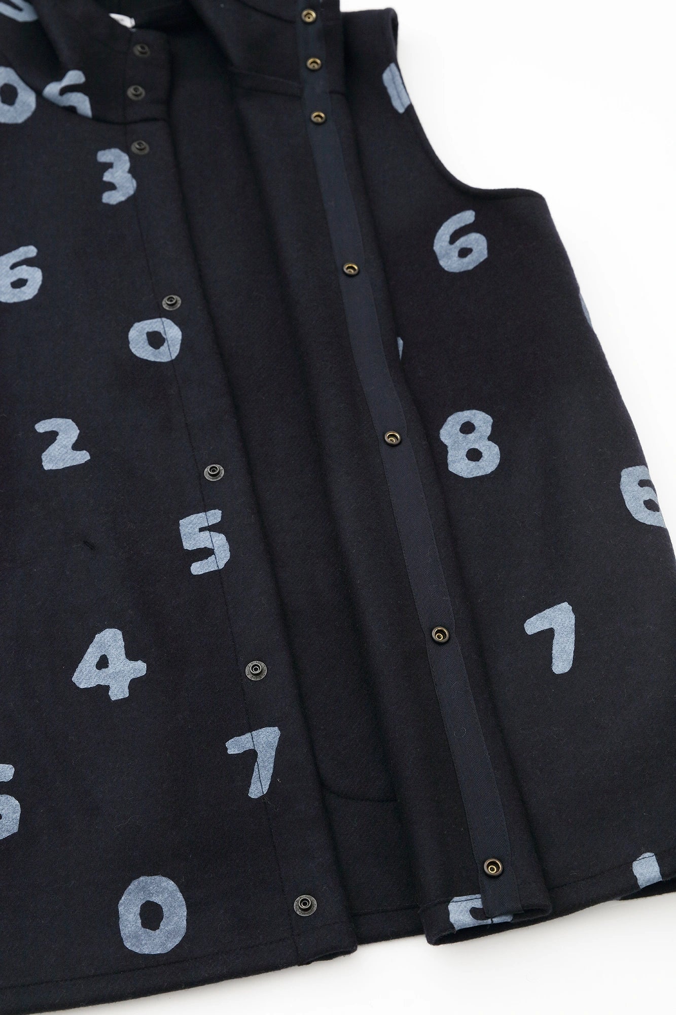 ダブルメルトン BIKEフードベスト／SO-SU-U ネイビーブラック