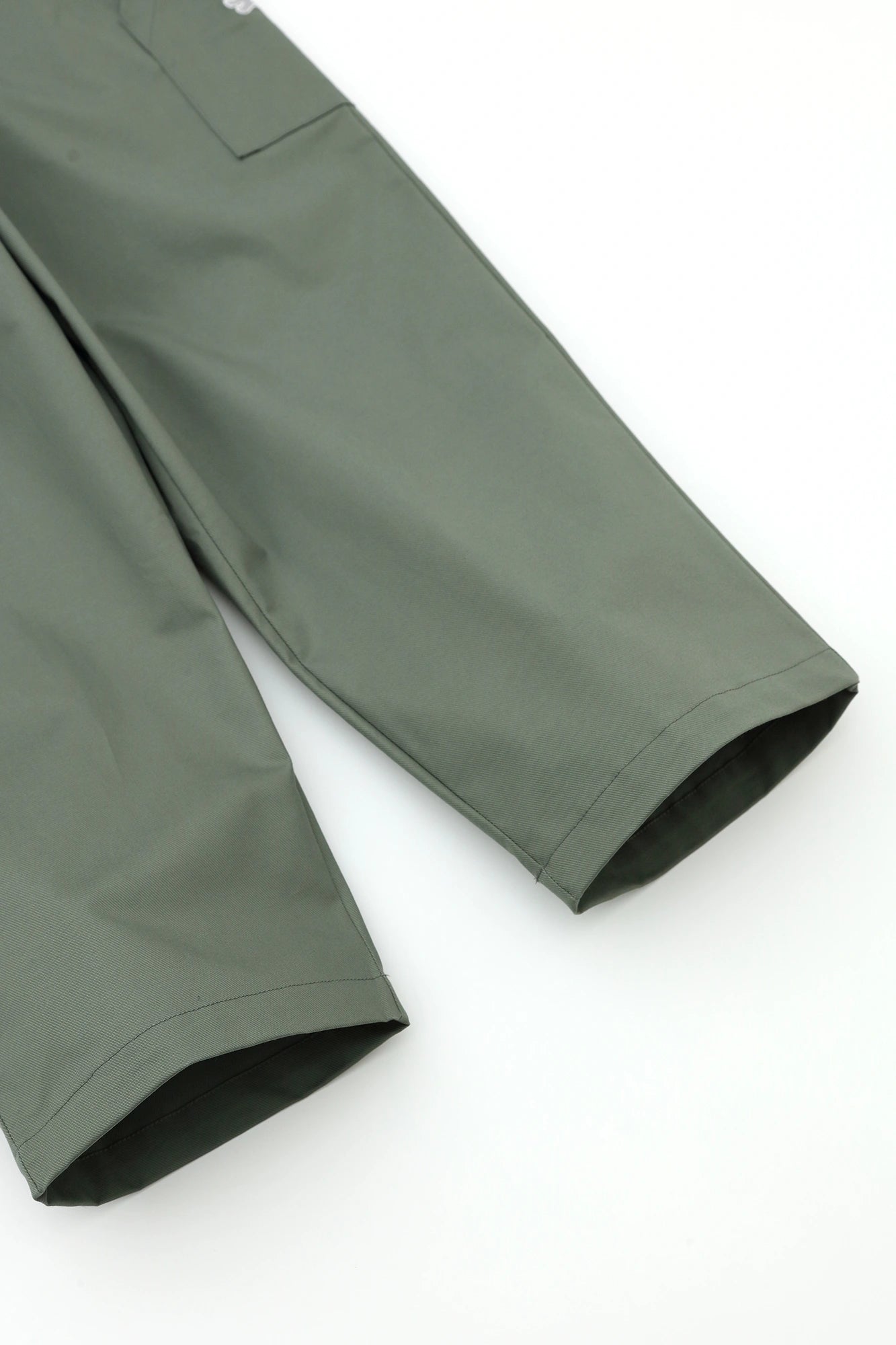 [Versand voraussichtlich um den 10. März] Dobby Twill Stretch BIKE Stuteco/Olivgrün