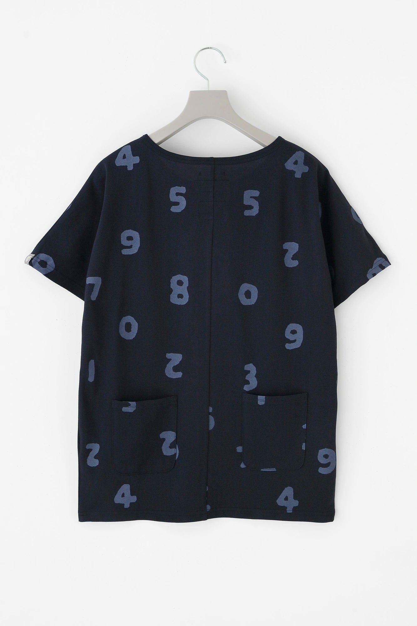 [Expédition prévue vers le 28 avril] T-shirt découpé en tricot C/CM(R) Kanoko/SO-SU-U Haut et bas et marges Marine
